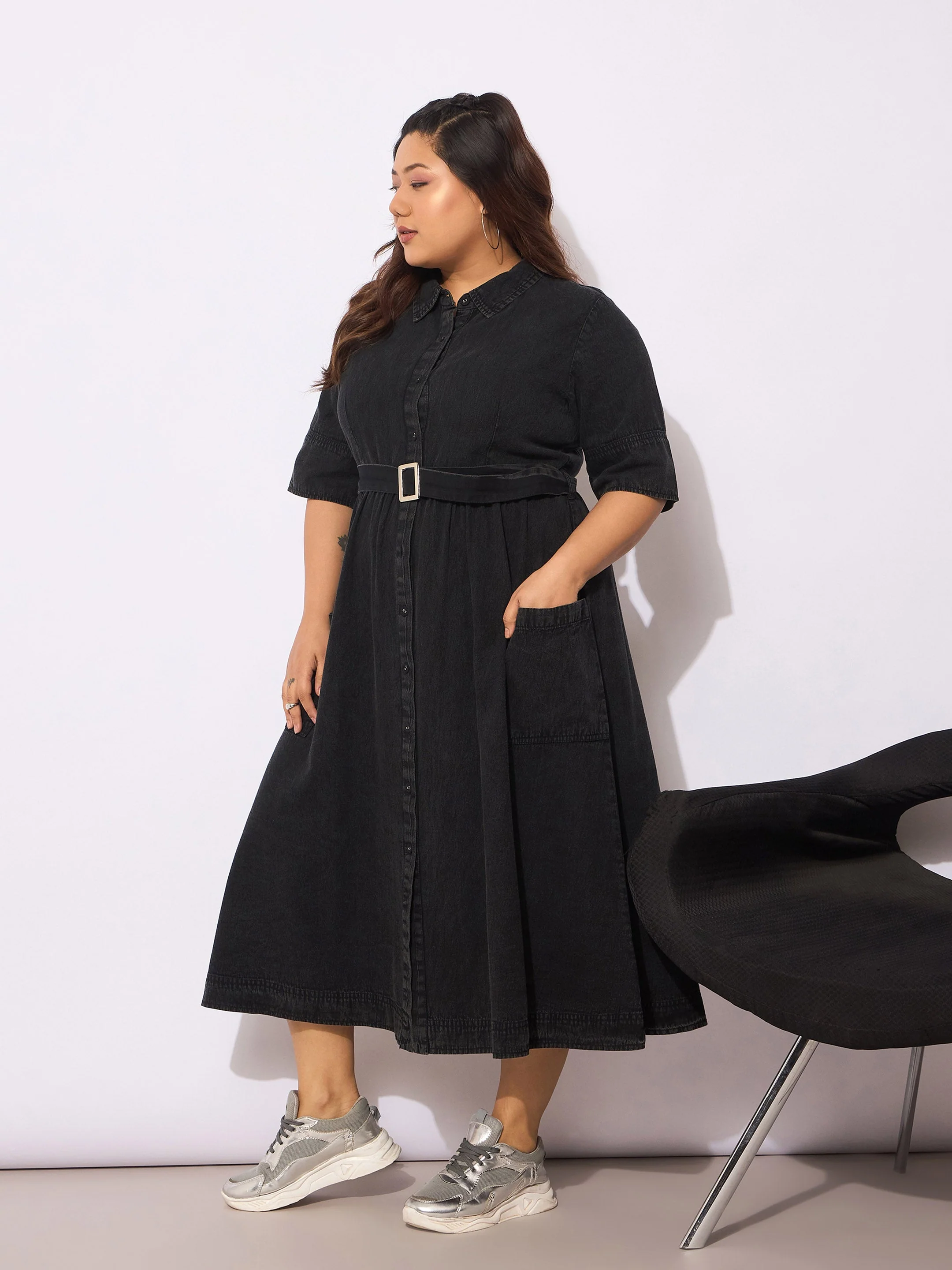 Women Black Tencel Front Button Midi Dress - Image 3