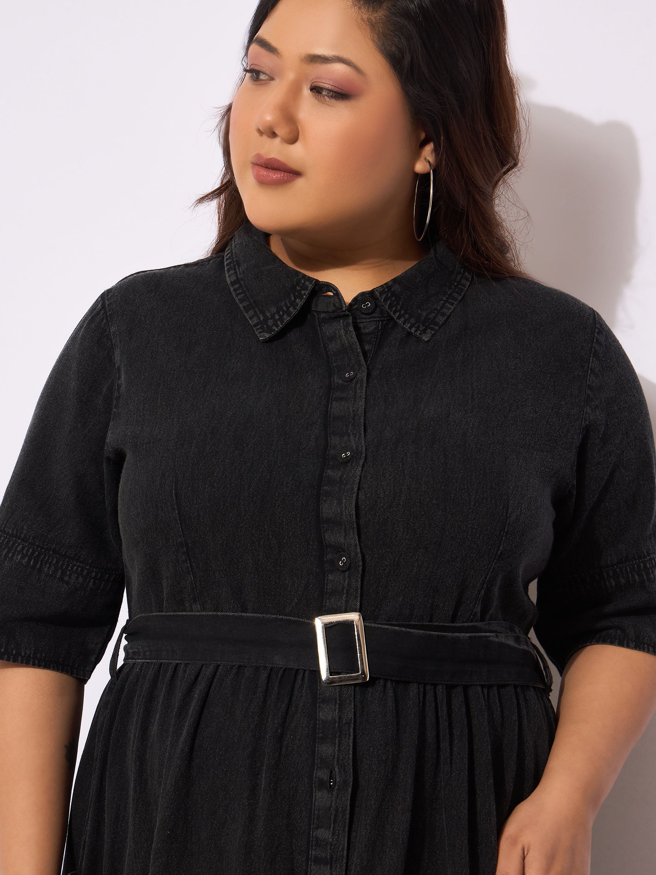 Women Black Tencel Front Button Midi Dress - Image 4