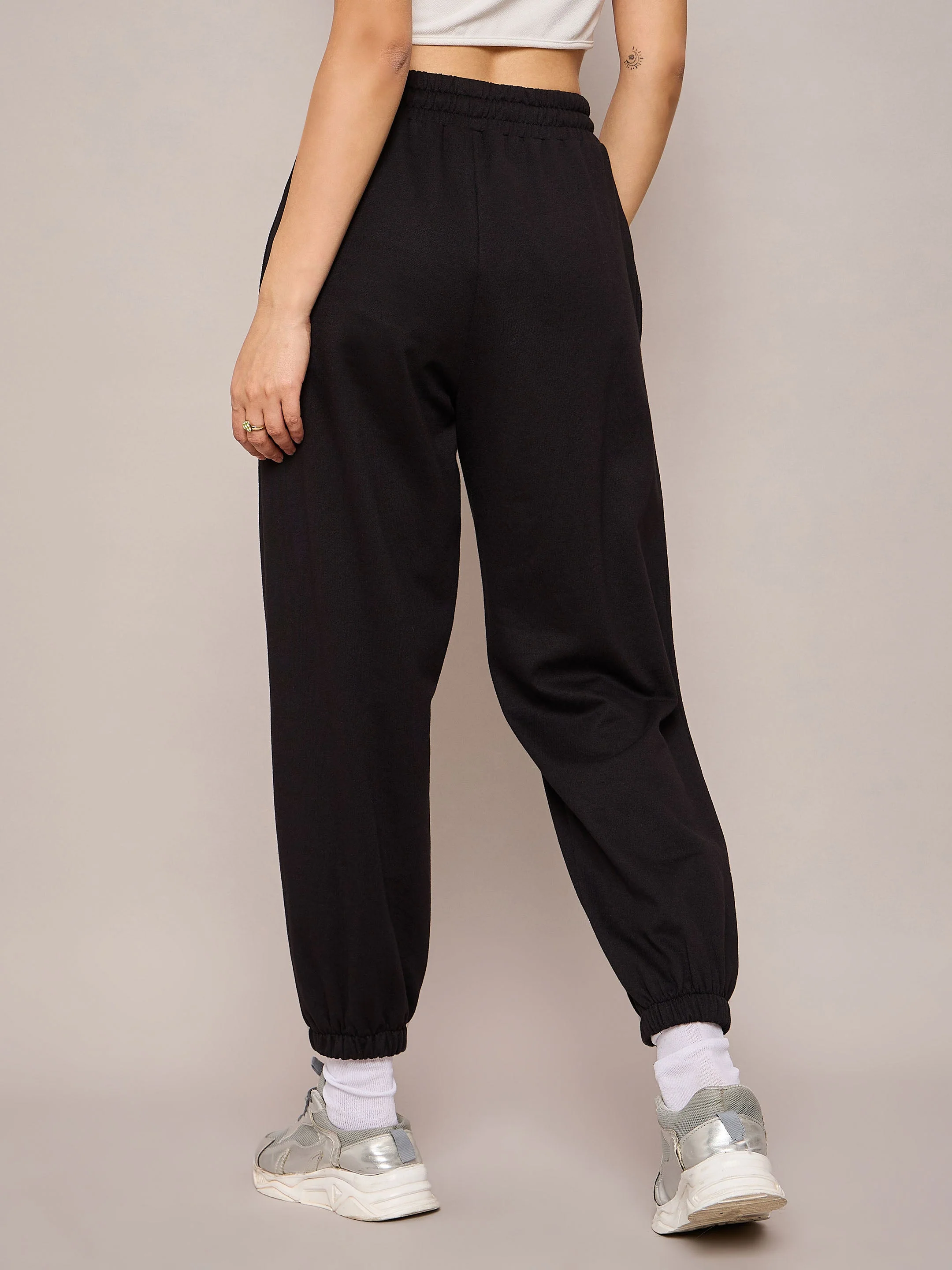 Women Black Terry Baggy Joggers - Image 5
