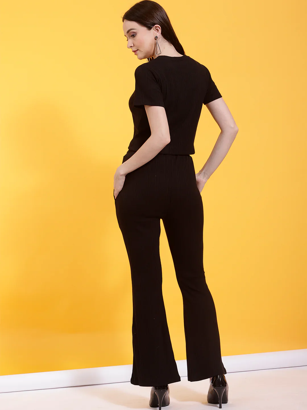 Women Black Textured co-ords - Image 2