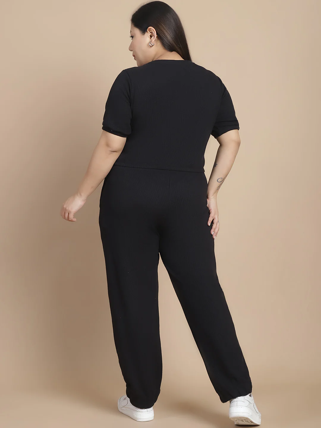 Women Black Textured co-ords - Image 2