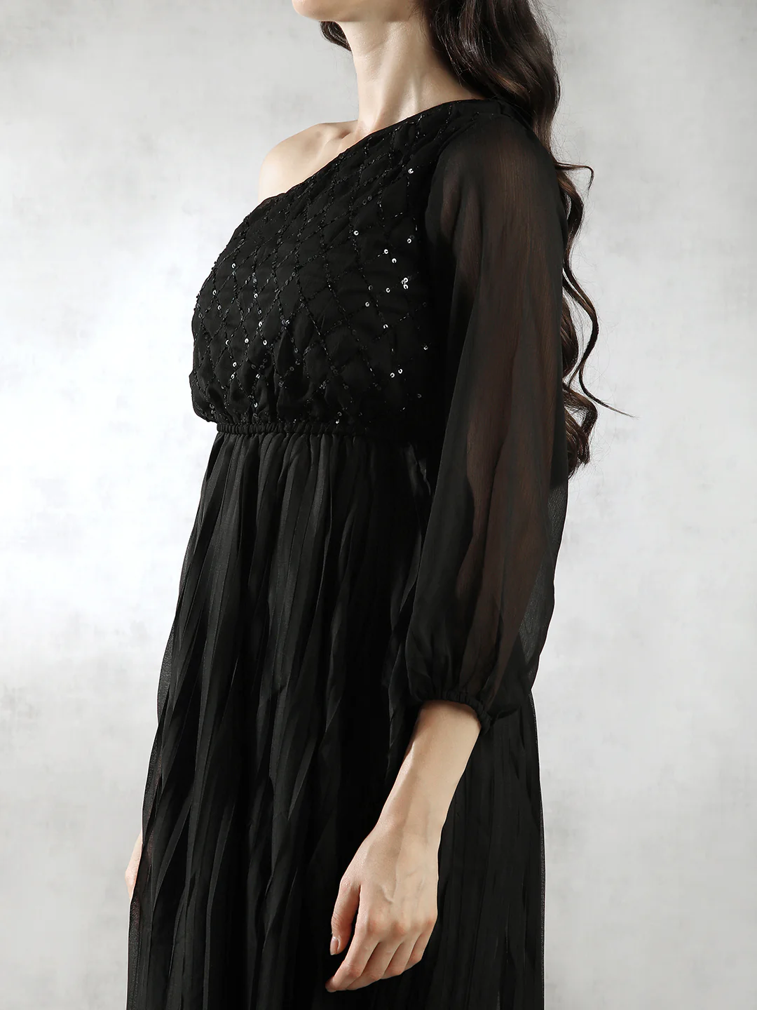 Women Pleated One Shoulder Maxi Dress - Image 5