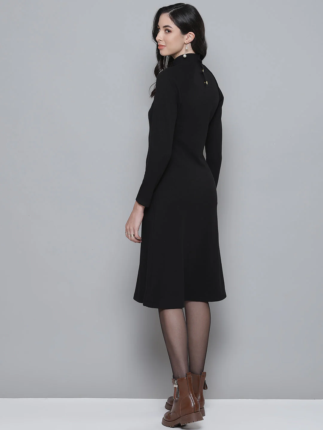 Women Black Turtle Neck Raglan Sleeve Midi Dress - Image 4