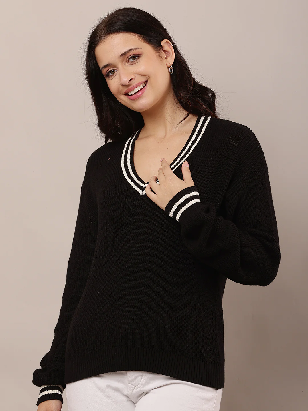 Women Black V-Neck Ribbed-Knit Sweater - Image 2