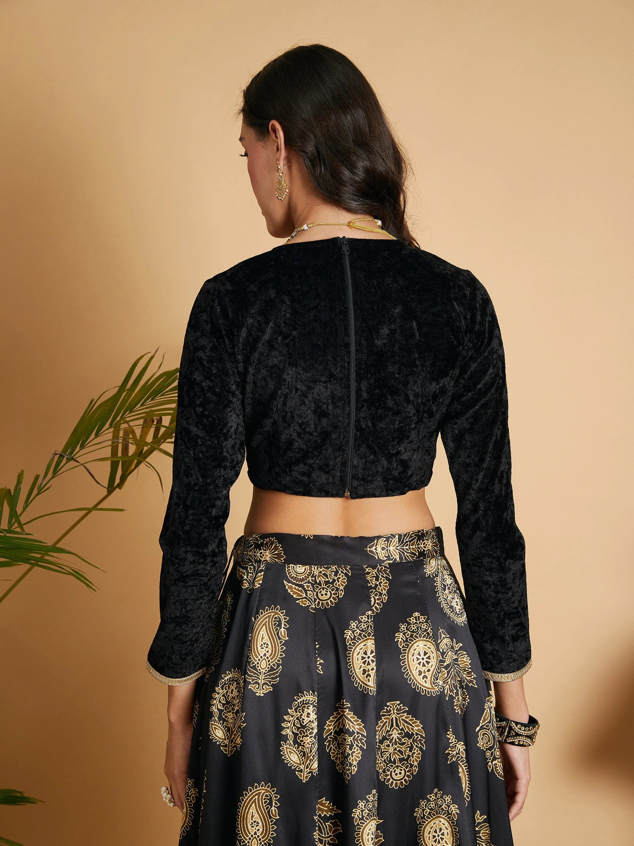 Women Black Velvet Embroidered Full Sleeves Crop Top - Image 5