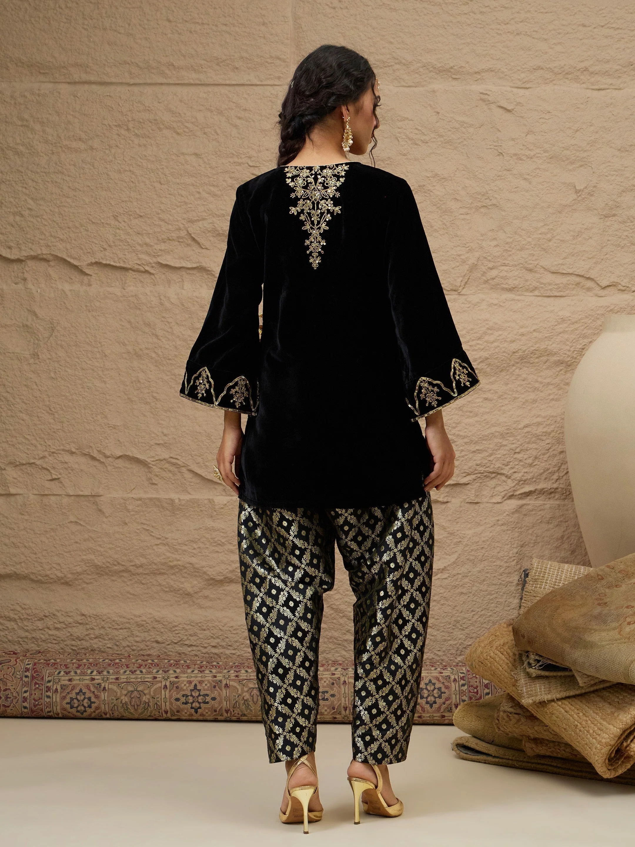 Women Black Velvet Embroidered Short Kurta With Farshi Salwar - Image 6