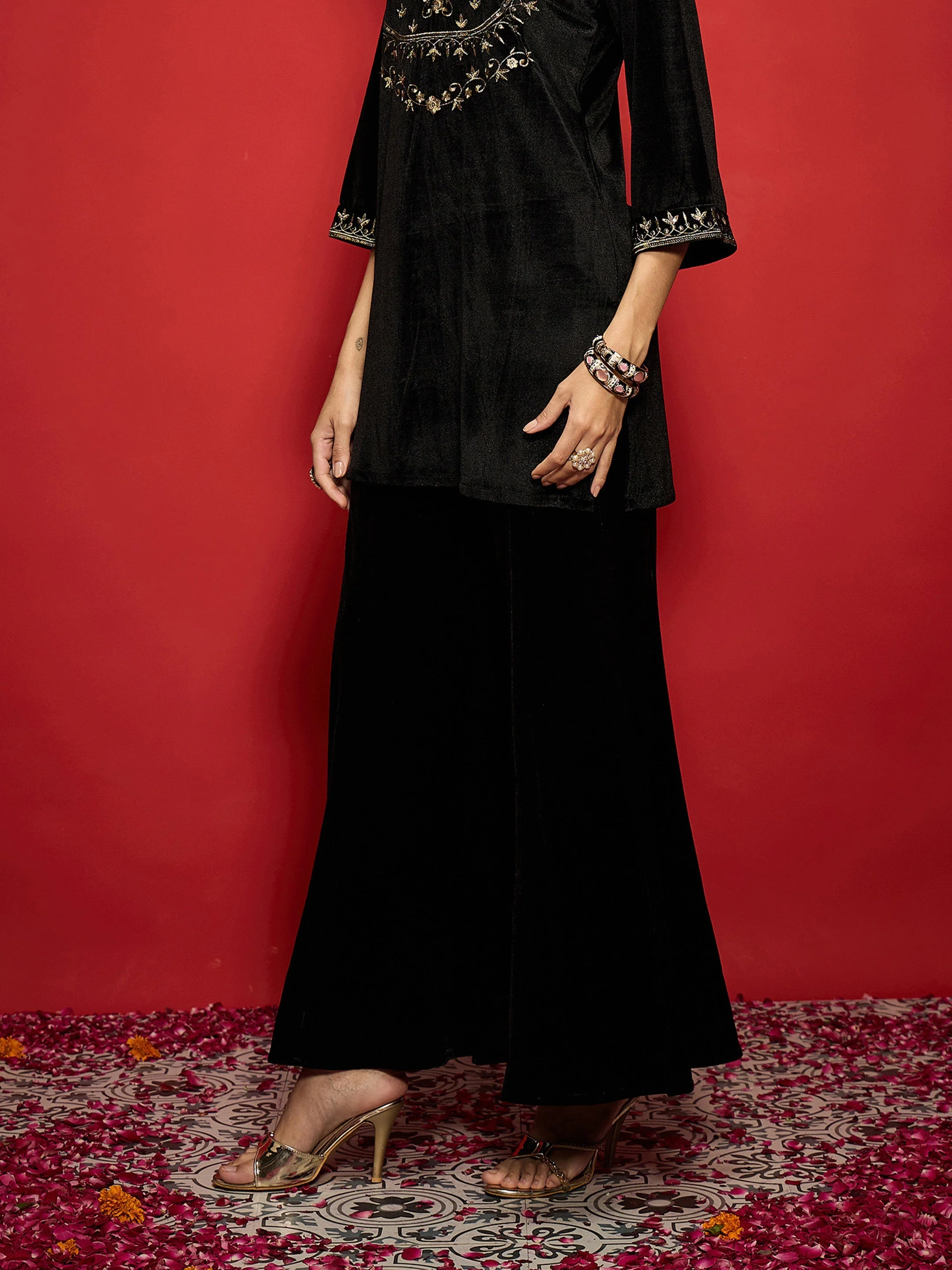Women Black Velvet Flared Palazzos - Image 3