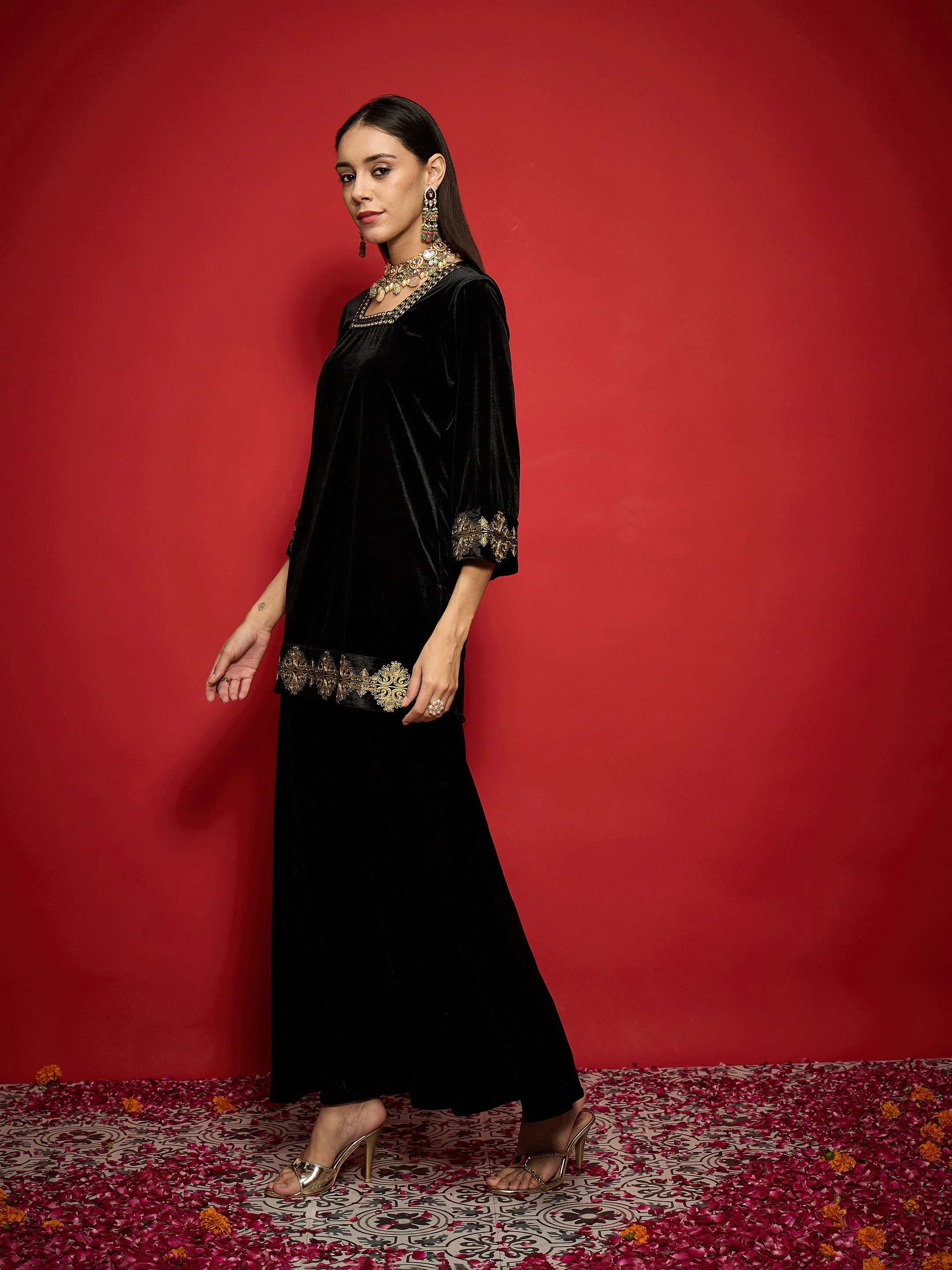 Women Black Velvet Front Embroidered Glass Neck Short Kurta - Image 3