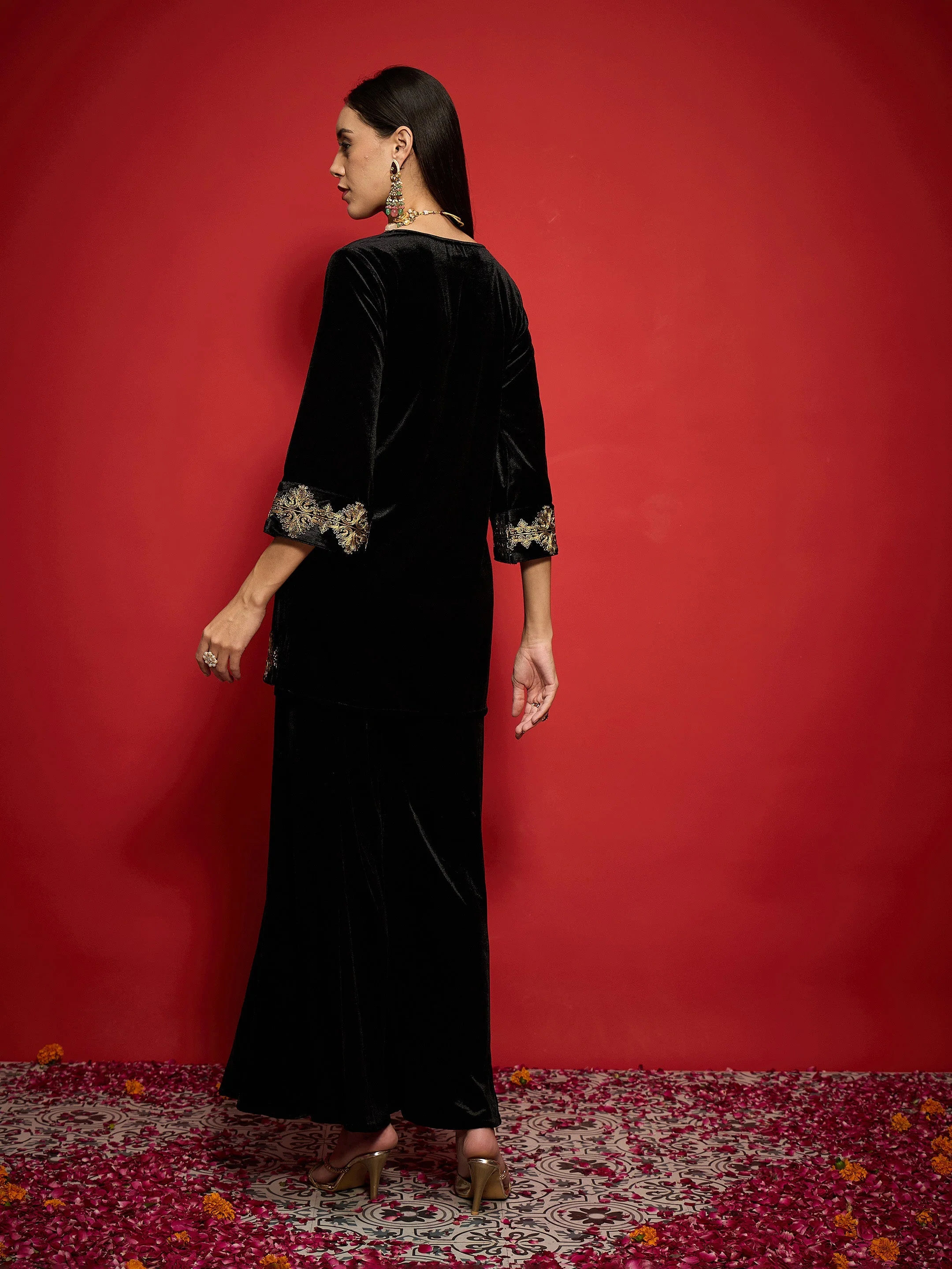 Women Black Velvet Front Embroidered Glass Neck Short Kurta - Image 5