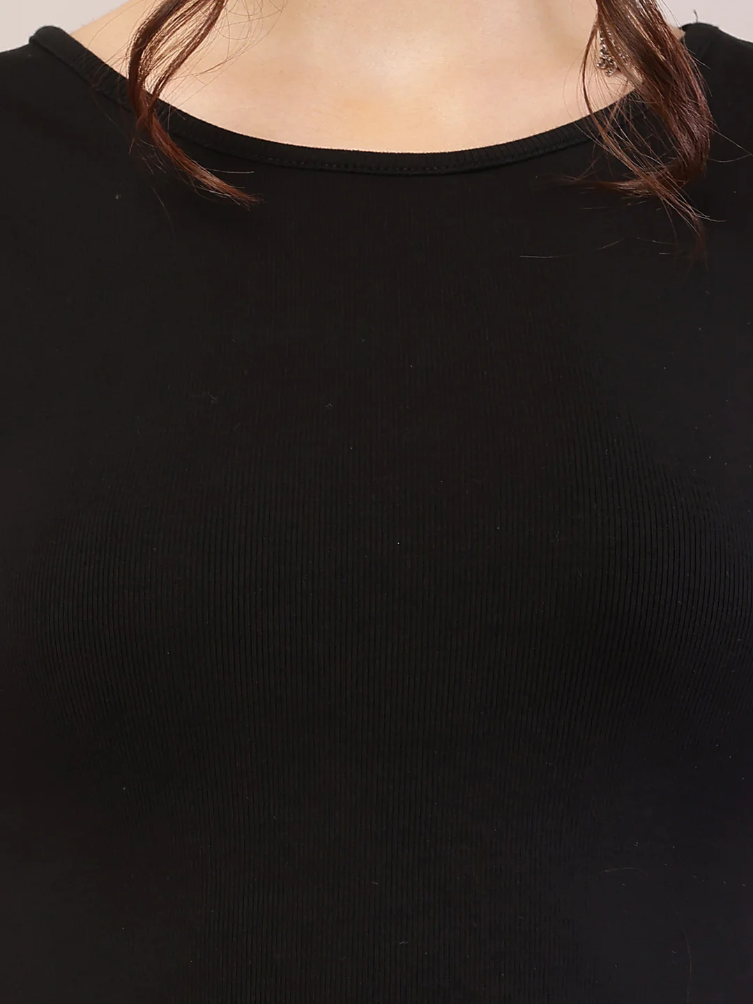 Women black viscose round neck tank top. - Image 5