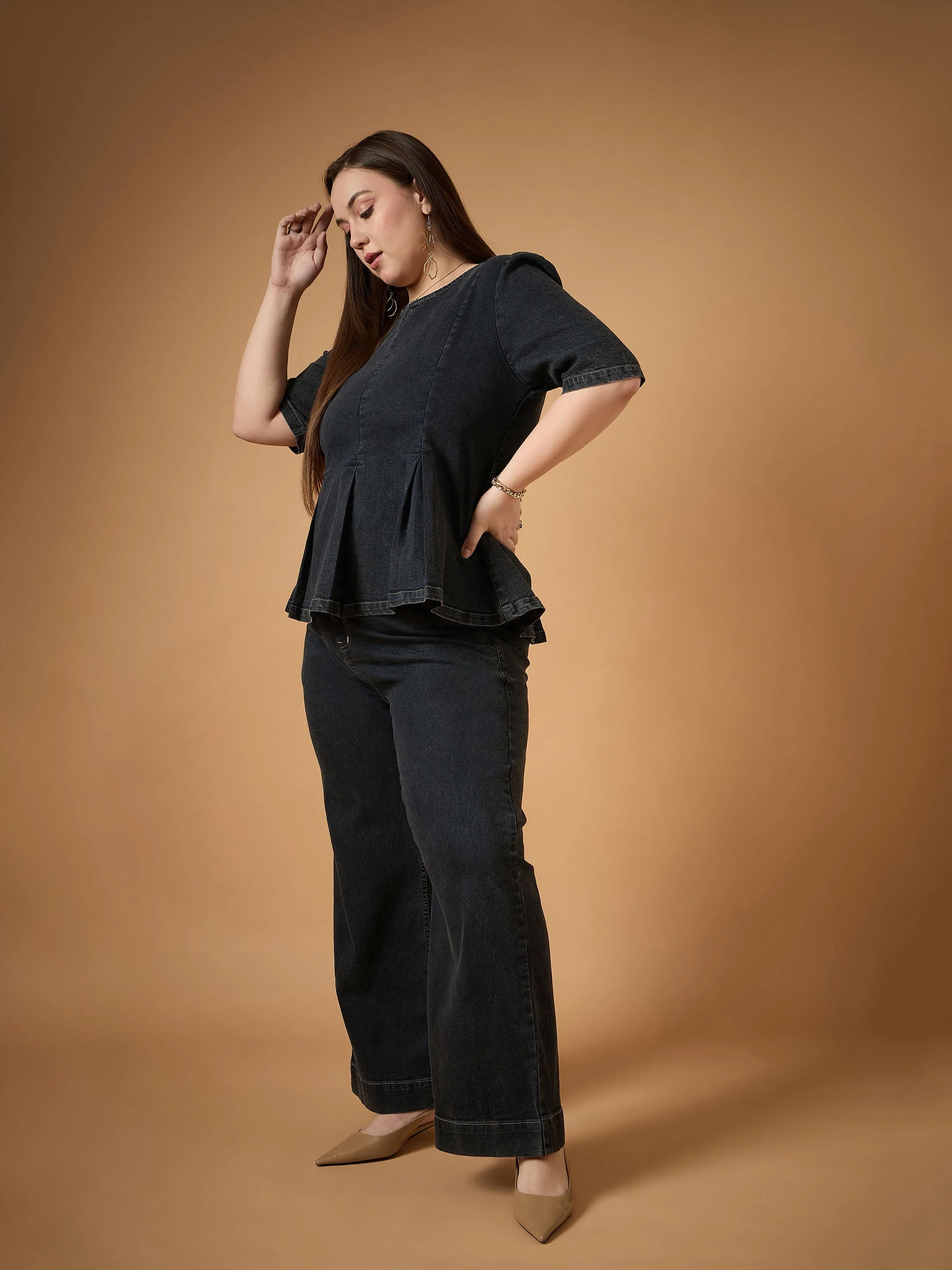 Women Black Wash Denim Peplum Top With Straight Pants - Image 3