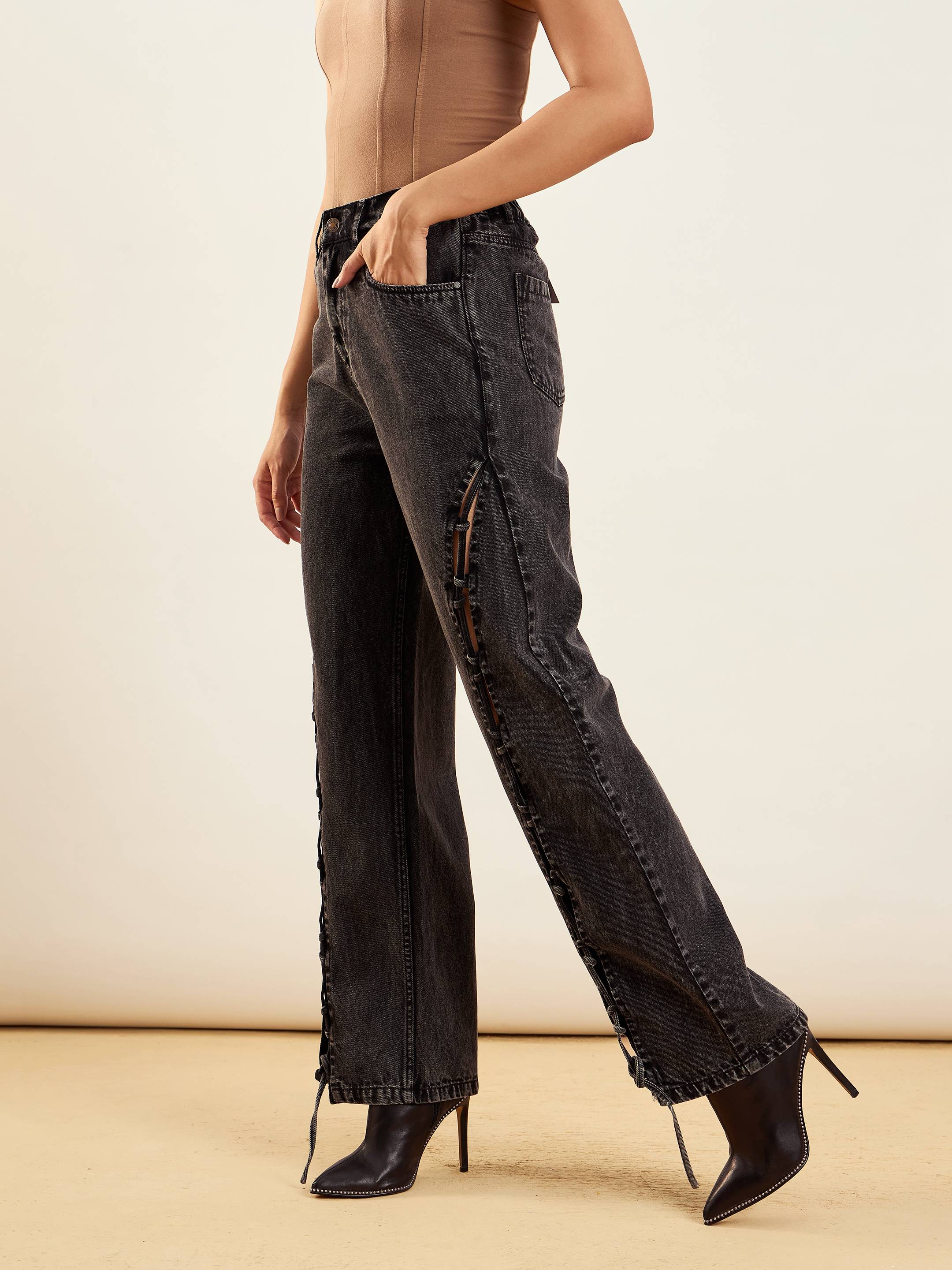 Women Black Washed Dori Insert Detail Straight Fit Jeans - Image 3
