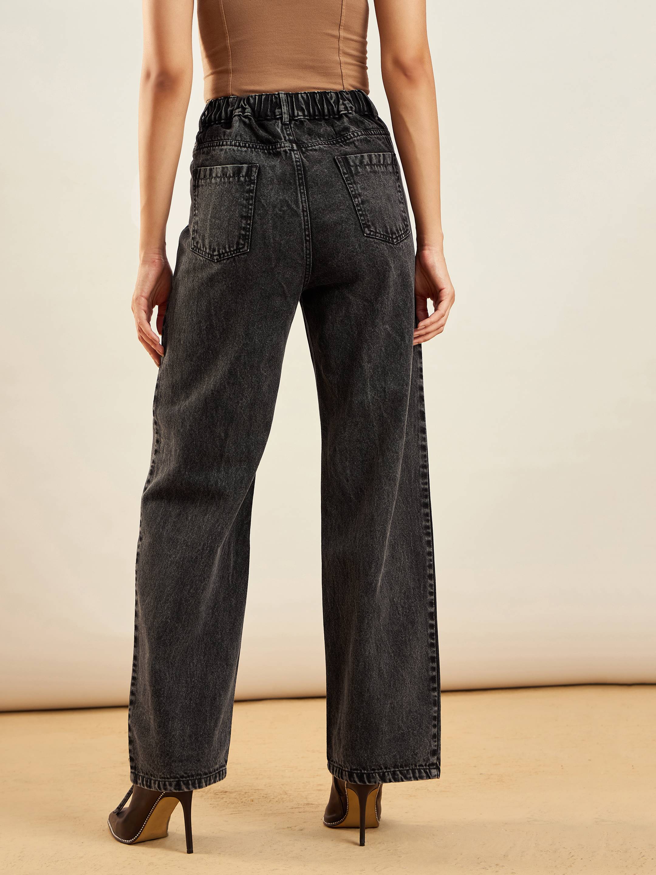 Women Black Washed Dori Insert Detail Straight Fit Jeans - Image 5