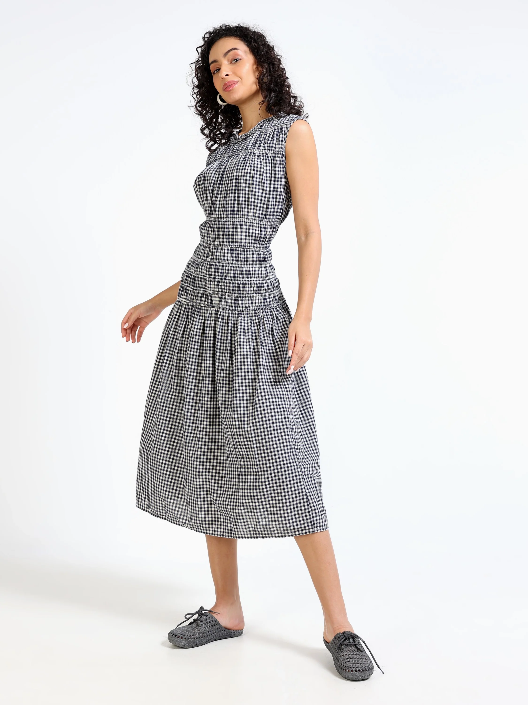 Women Checkered Vacation Dress - Image 5