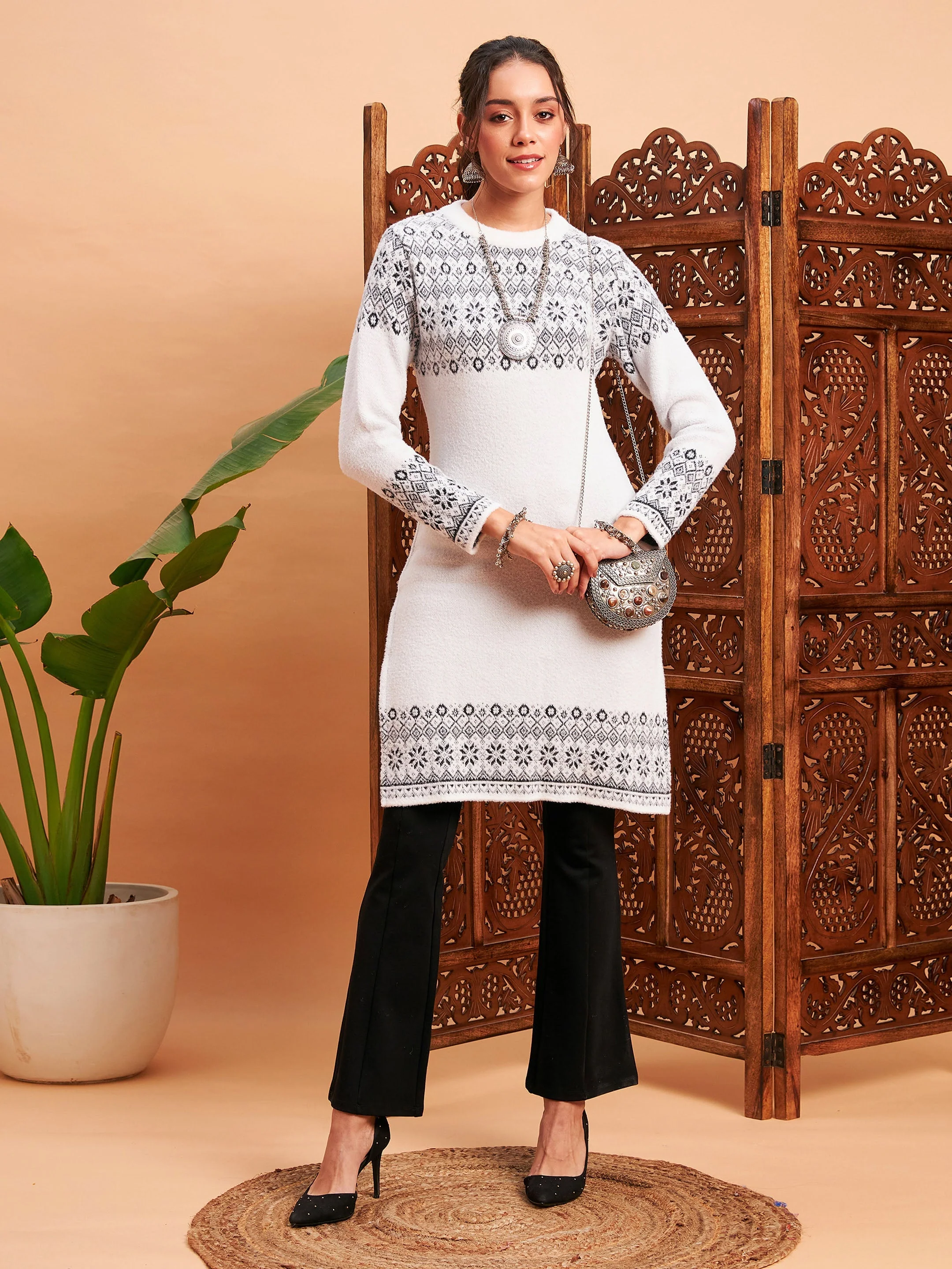 Women Black & White Hair Wool Straight Kurta - Image 2