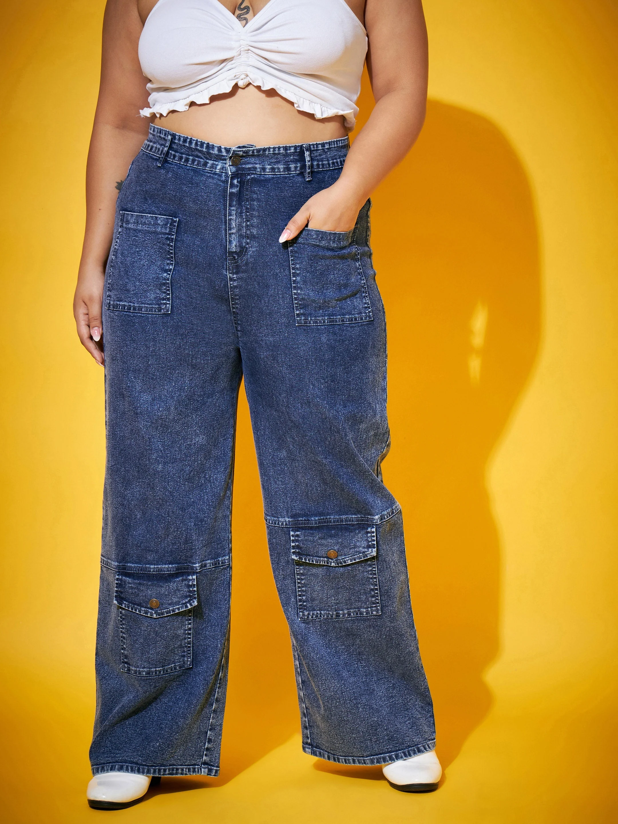 Women Blue Acid Wash Multi Pocket Straight Jeans - Image 2