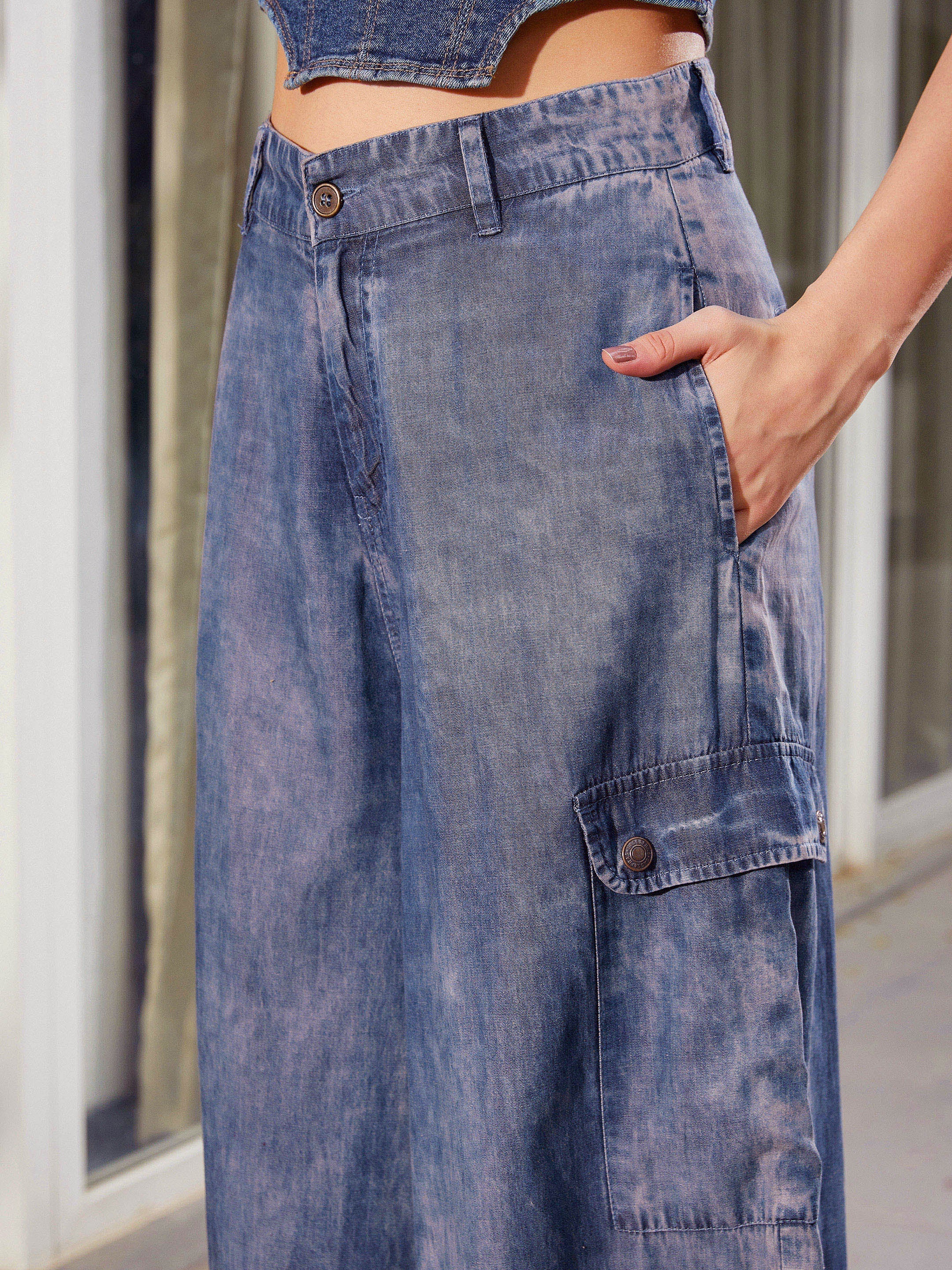 Women Blue Acid Wash Tencel Wide Leg Pants - Image 5