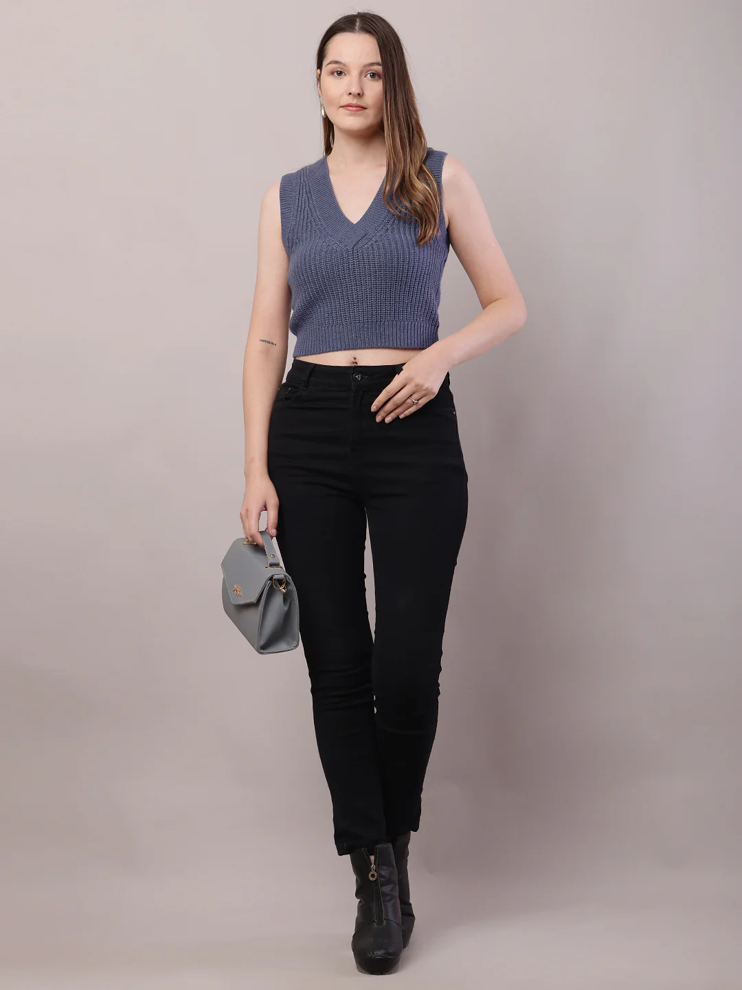 Women Blue Acrylic Sleeveless V-Neck Cable Knit Sweater - Image 3
