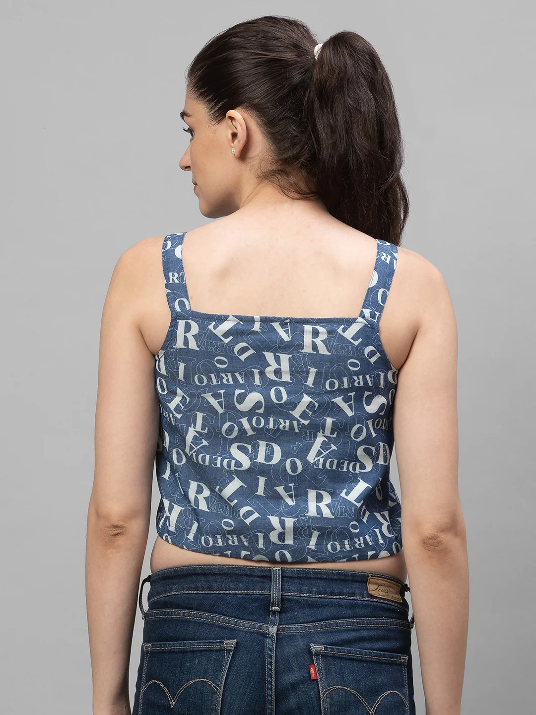 Women Blue Printed Crop Top - Image 3
