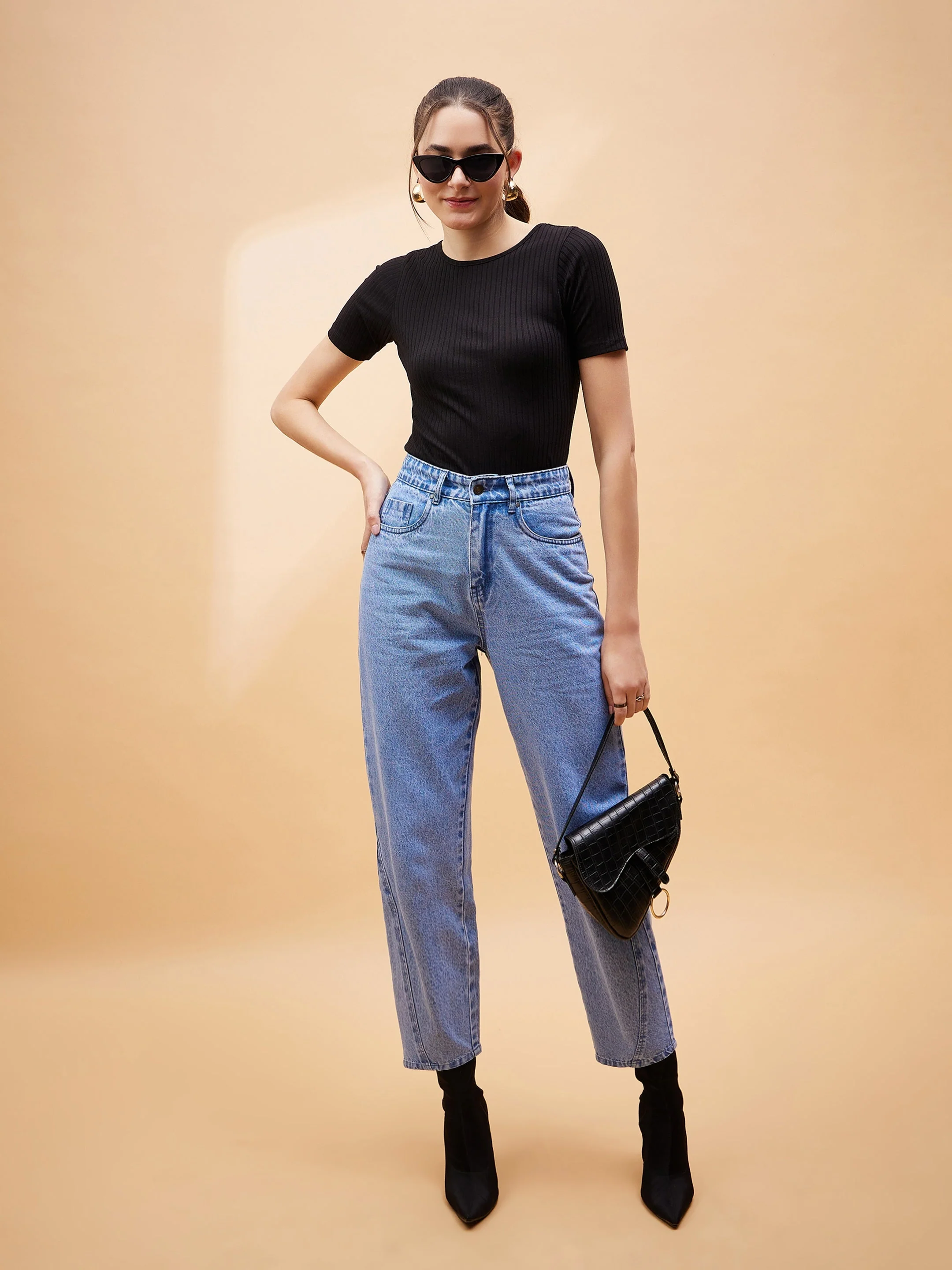 Women Blue Balloon Fit Jeans - Image 6