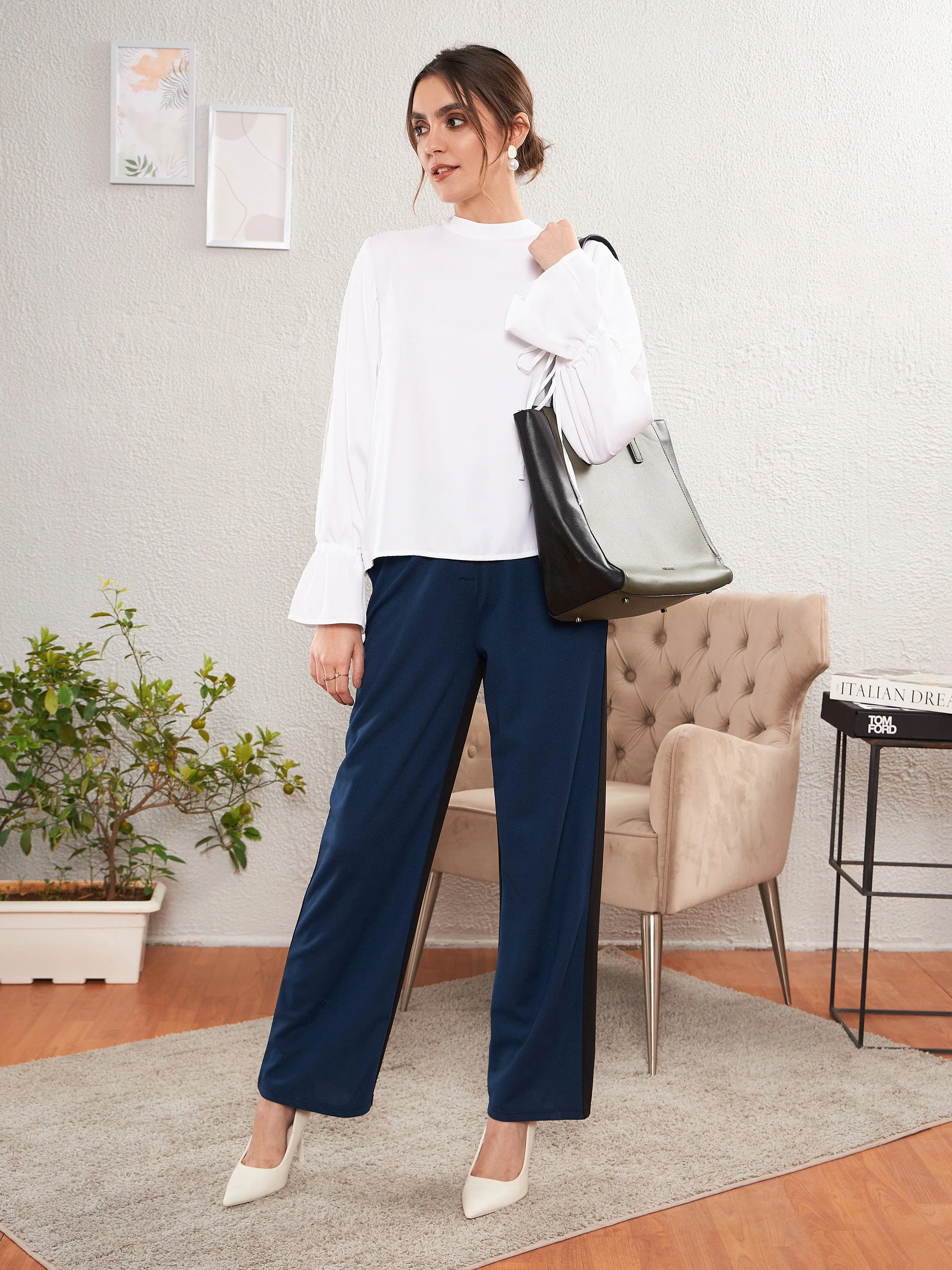 Women Blue & Black Color Block Straight Pants - Image 6