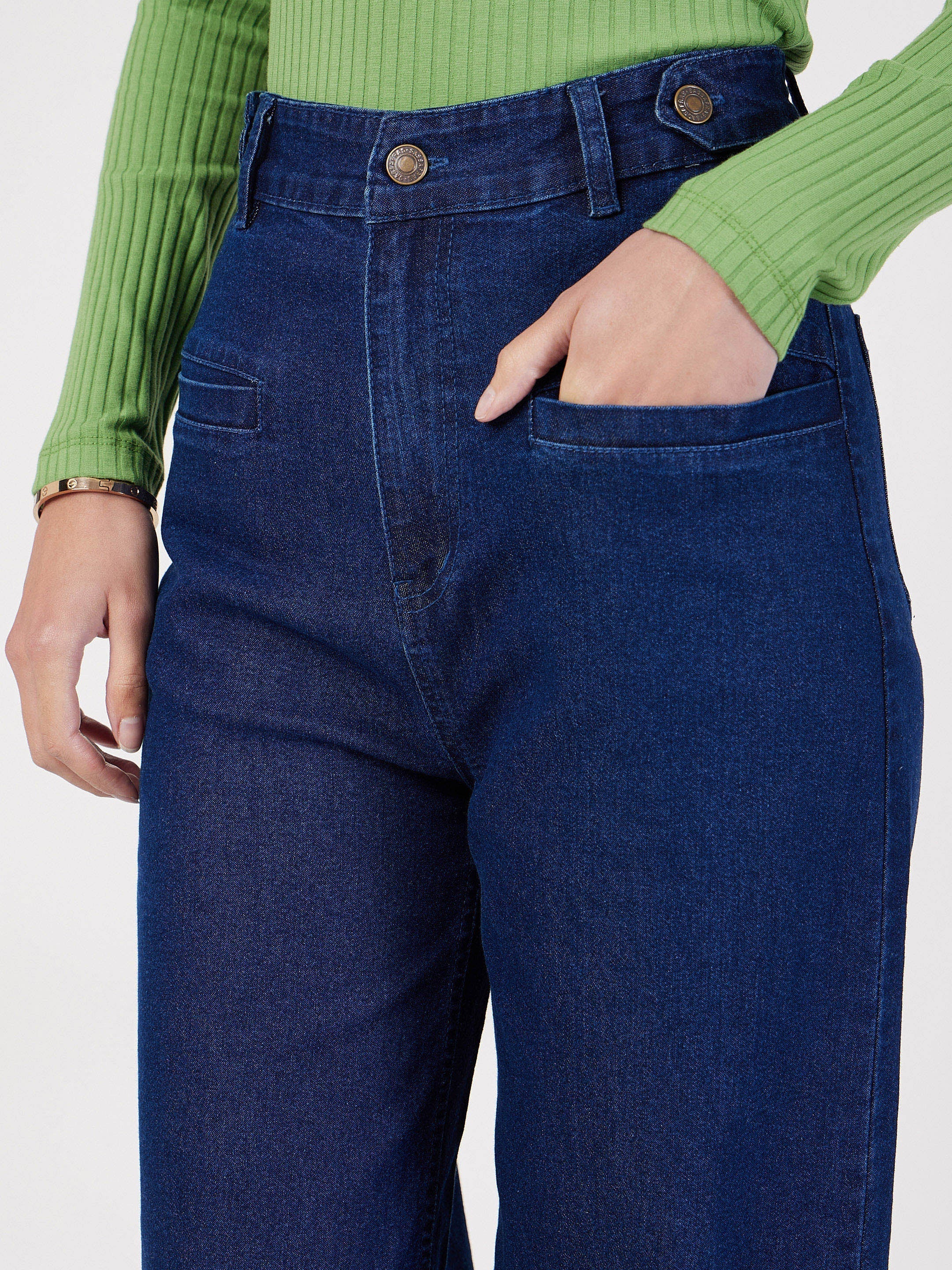 Women Blue Bone Pocket Straight Jeans - Image 4