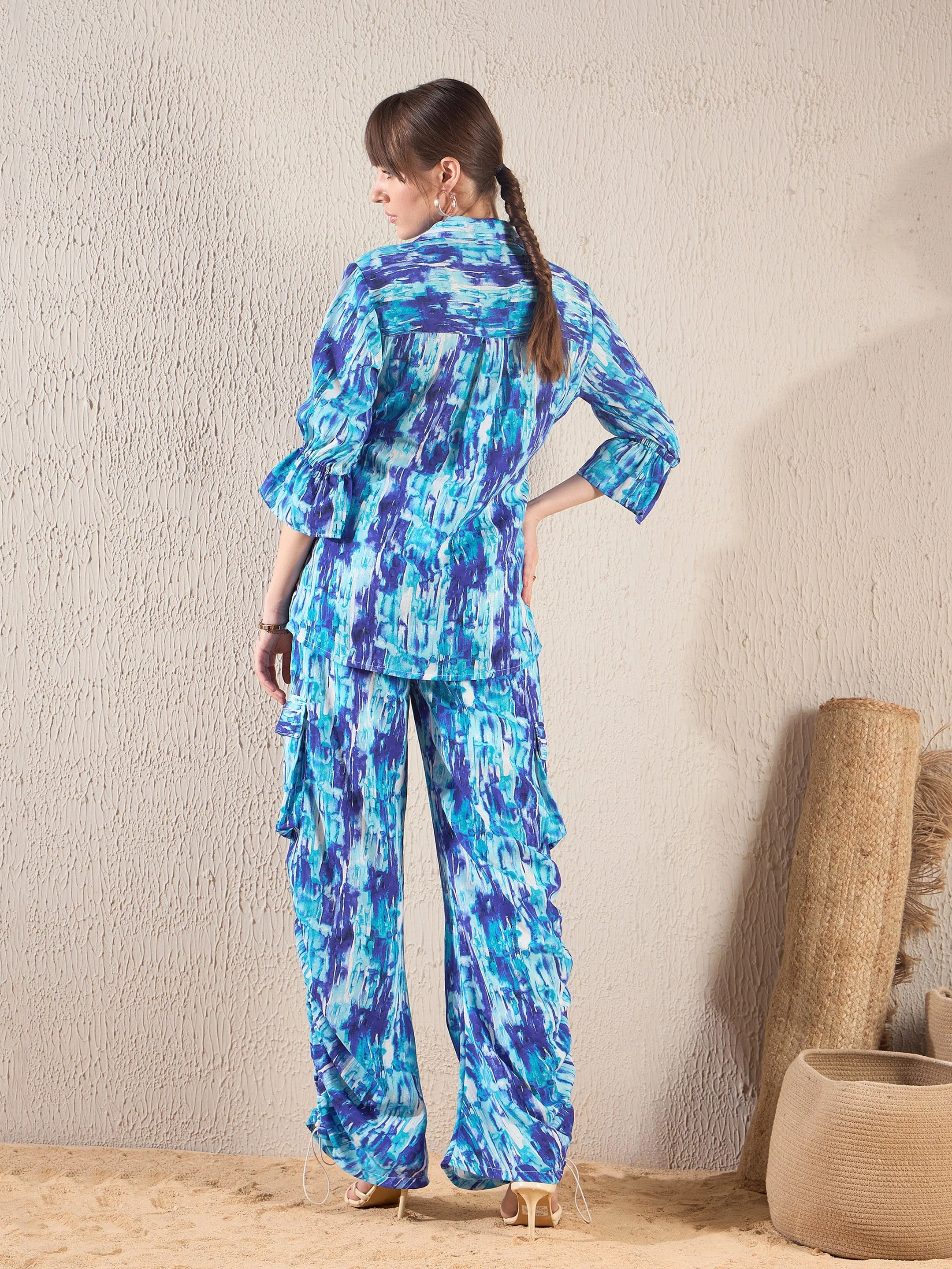 Women Blue Brushstroke Tie Shirt With Ruched Cargo Pants - Image 6