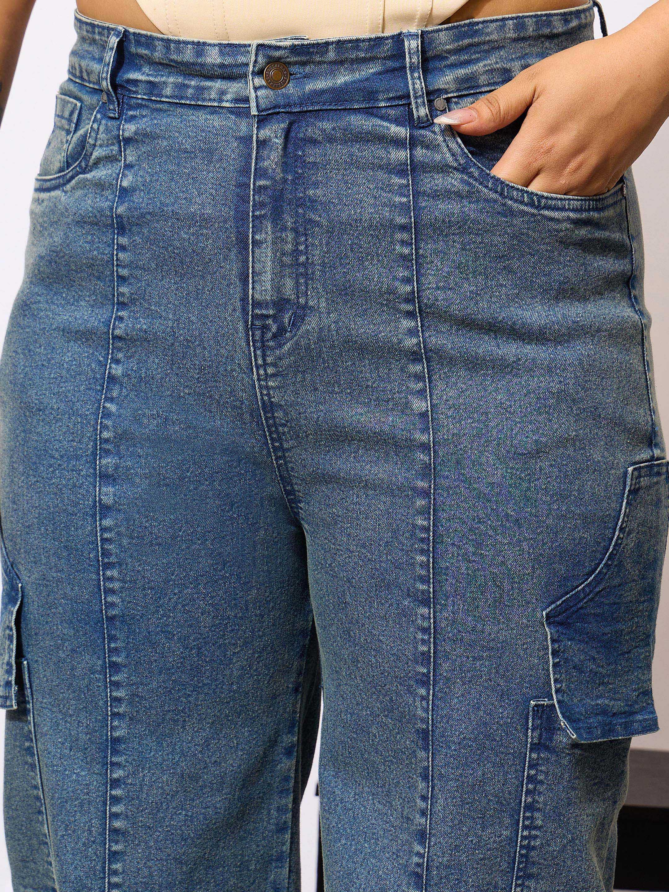 Women Blue Denim Acid Wash Flap Pocket Cargo Jeans - Image 4