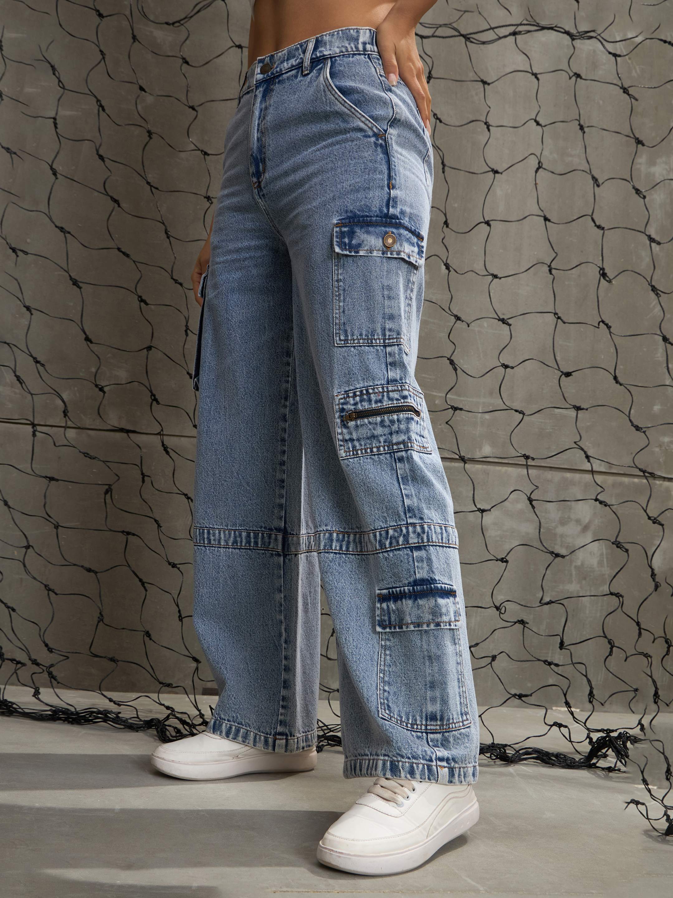 Women Blue Denim Straight Fit Jeans - Image 3