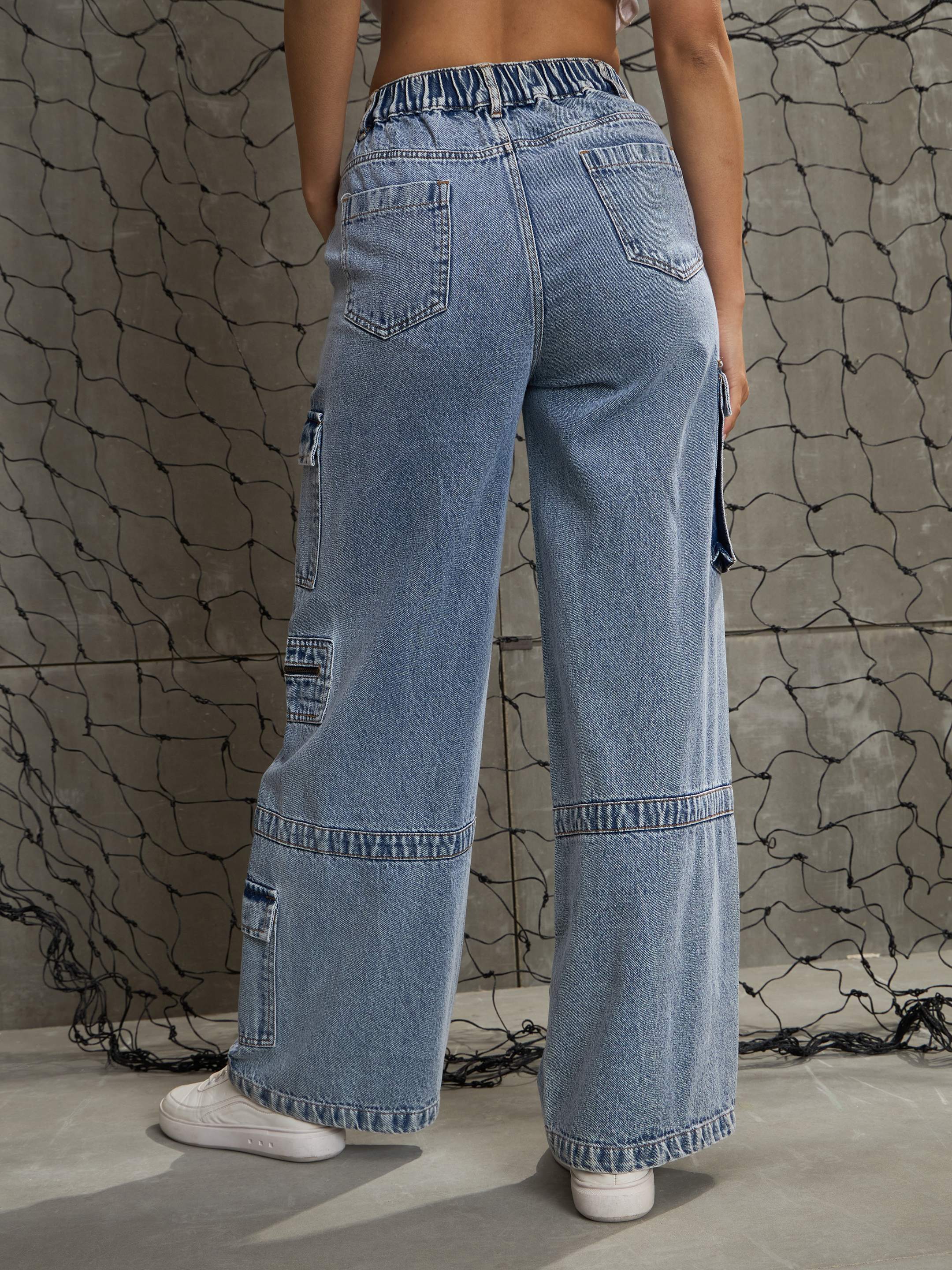 Women Blue Denim Straight Fit Jeans - Image 5
