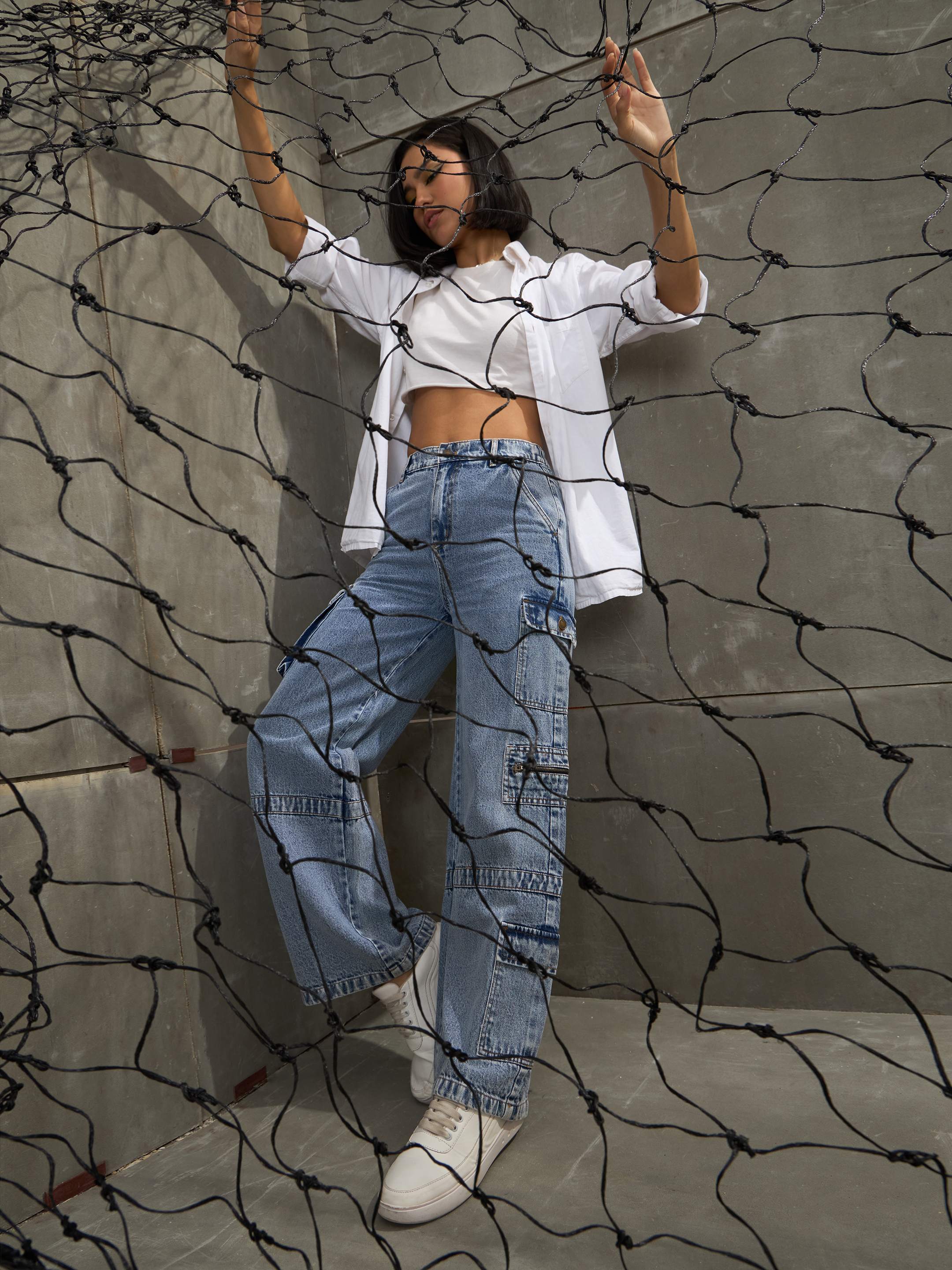 Women Blue Denim Straight Fit Jeans - Image 6