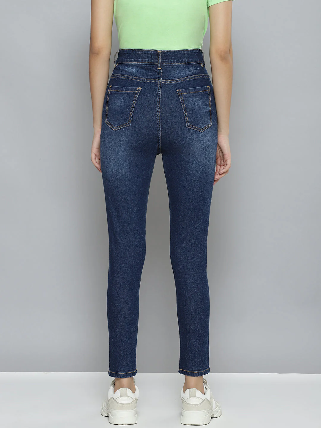Women Blue Distressed Slit Jeans - Image 3