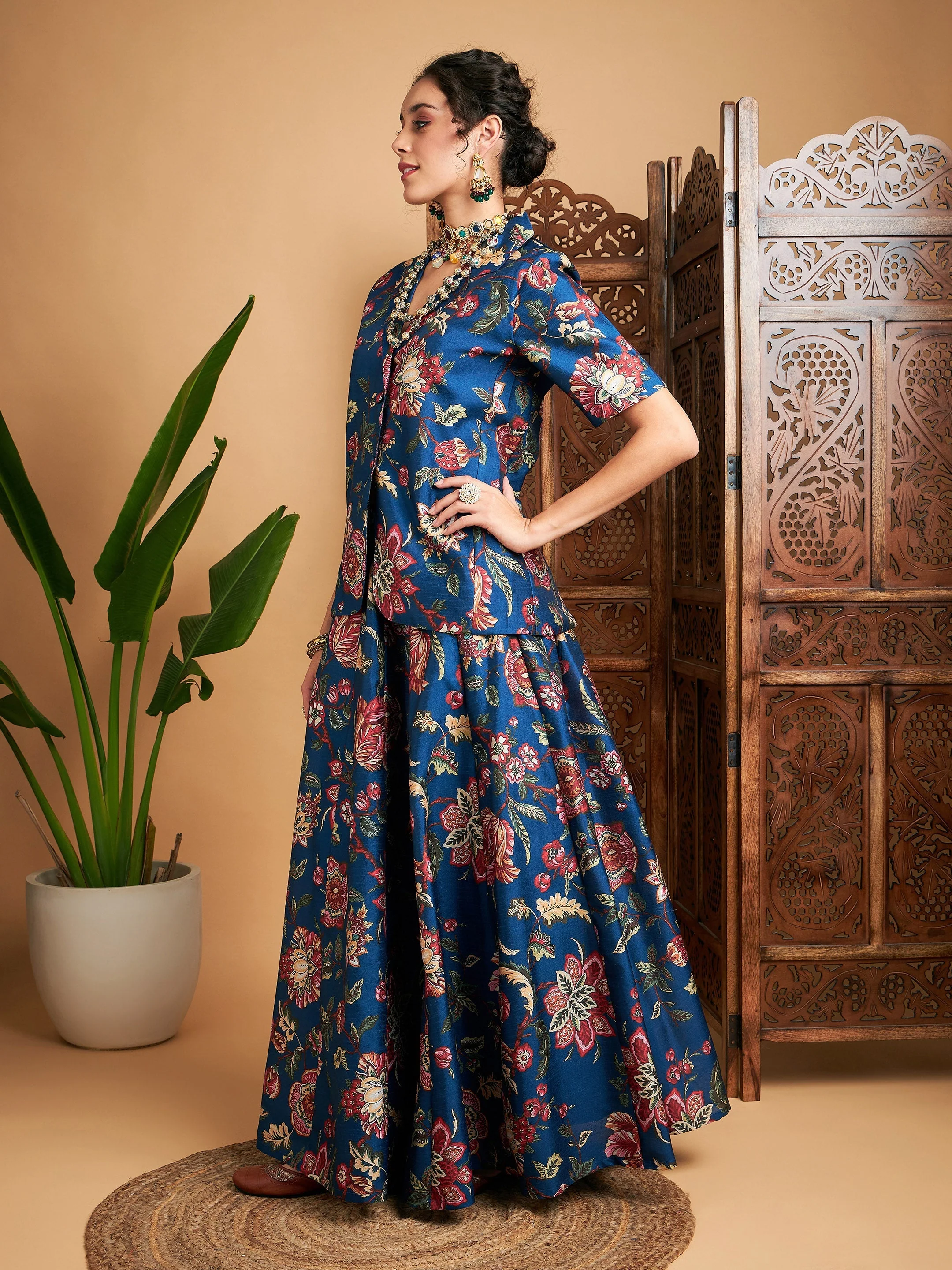 Women Blue Floral Anarkali Skirt With Blazer - Image 3