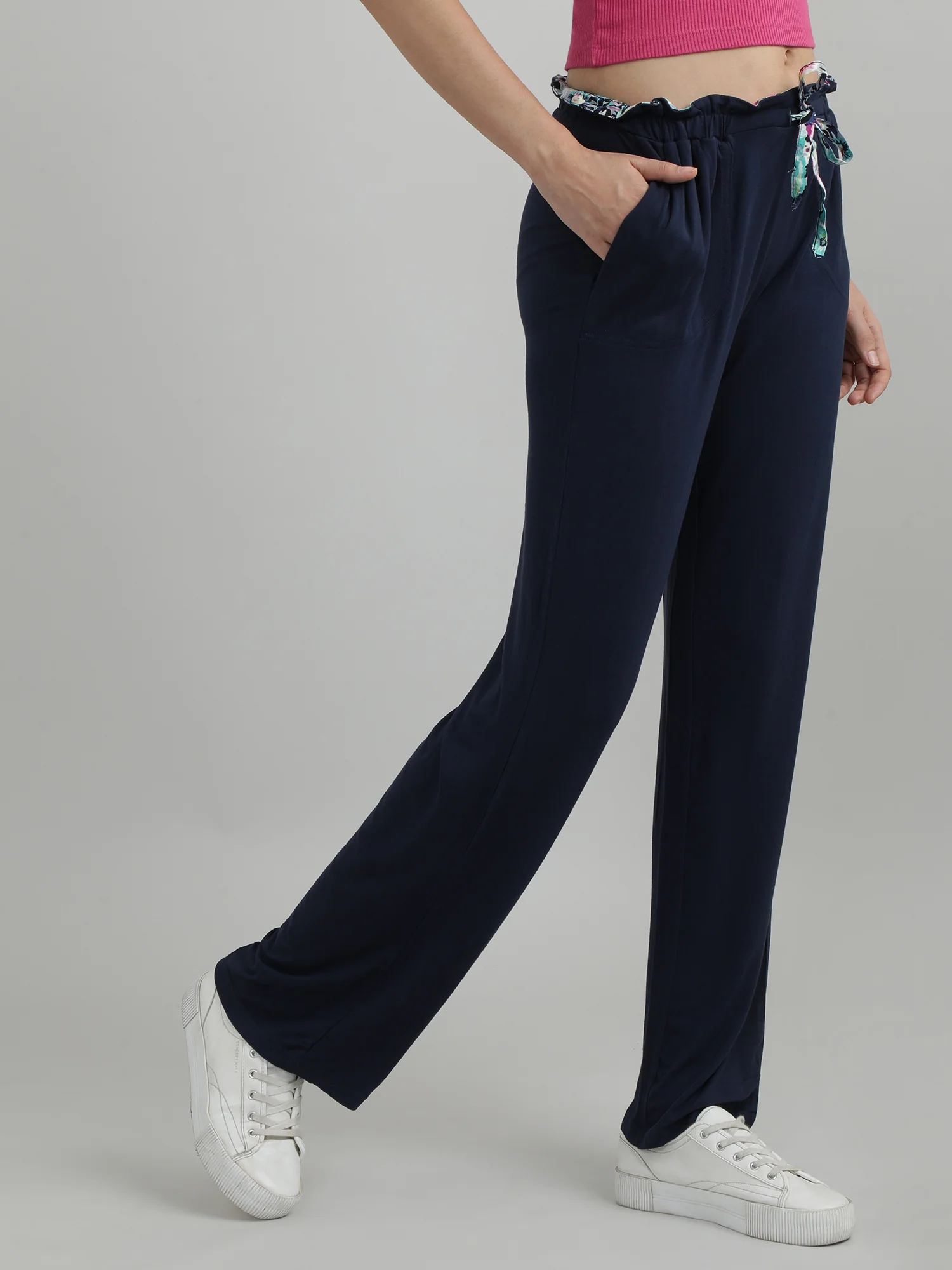 Women Blue Floral Drawstring Lounge Pants - Image 3