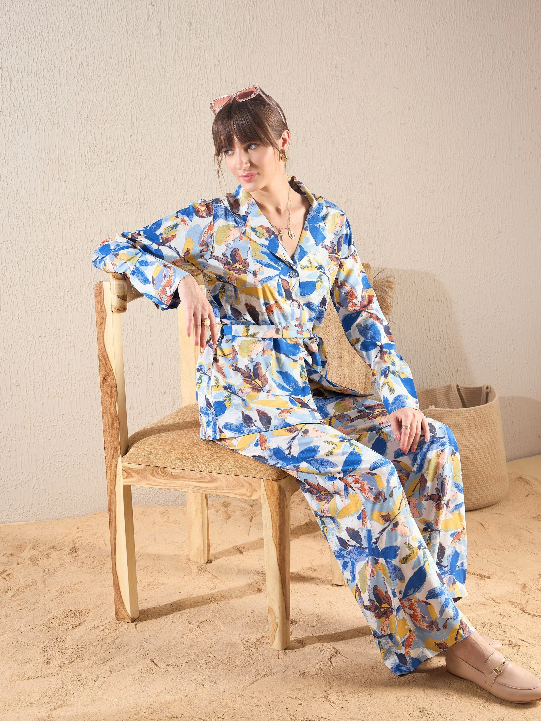 Women Blue Floral Notch Collar Shirt With Flared Pants - Image 2