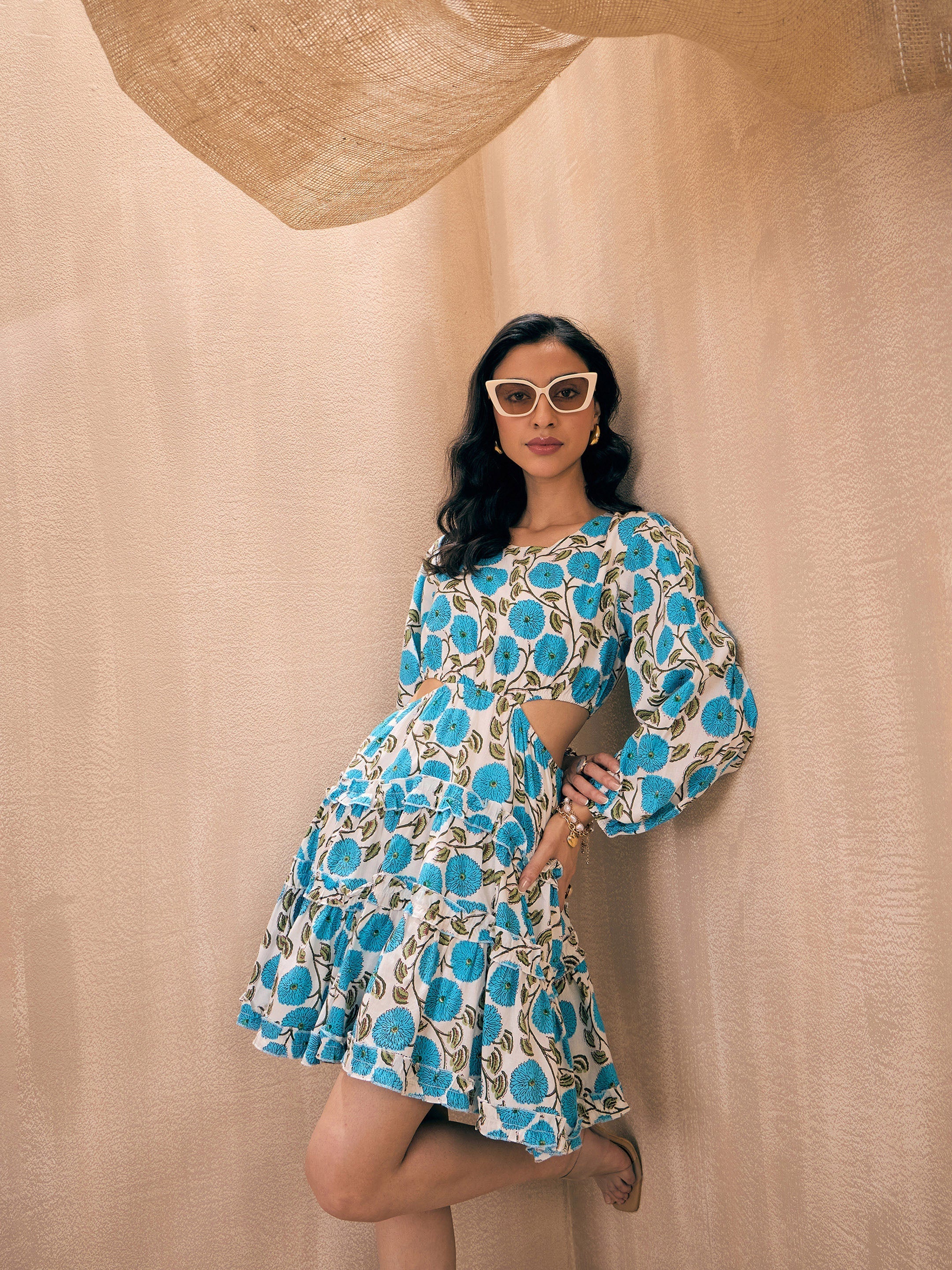 Women Blue Floral Side Cut-Out Short Tiered Dress - Image 2