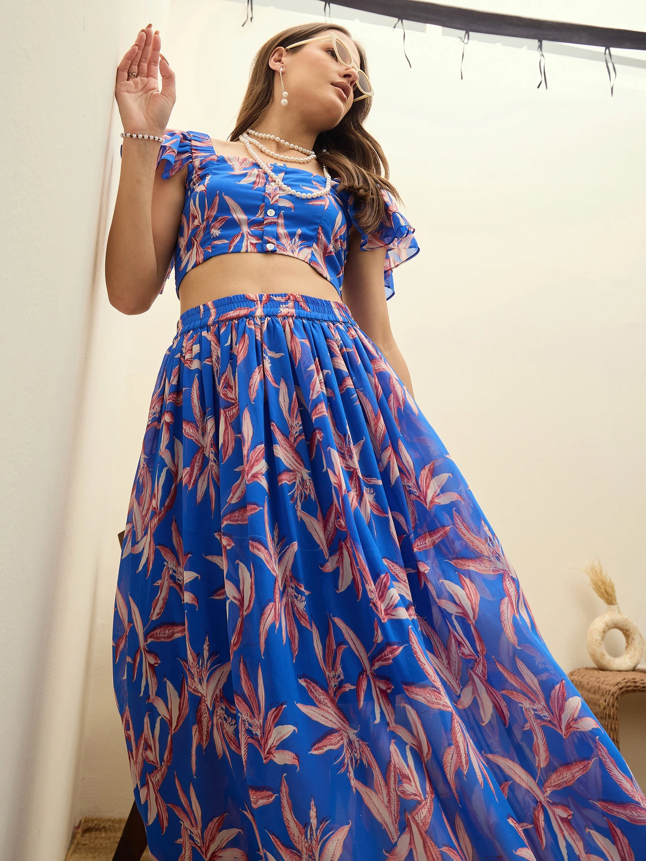 Women Blue Floral Strappy Crop Top With Maxi Skirt - Image 2