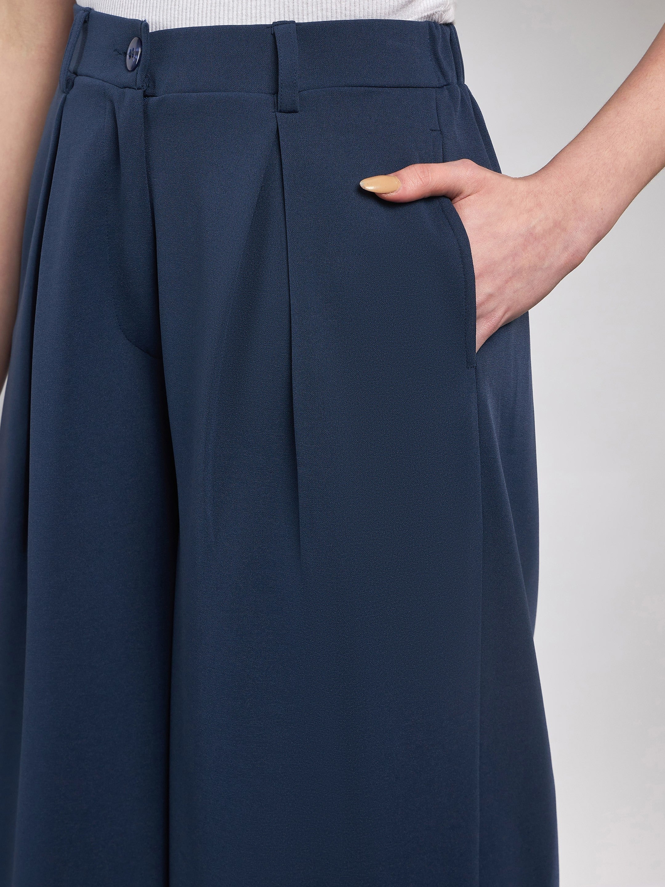Women Blue Front Pleated Loose Fit Korean Pants - Image 4