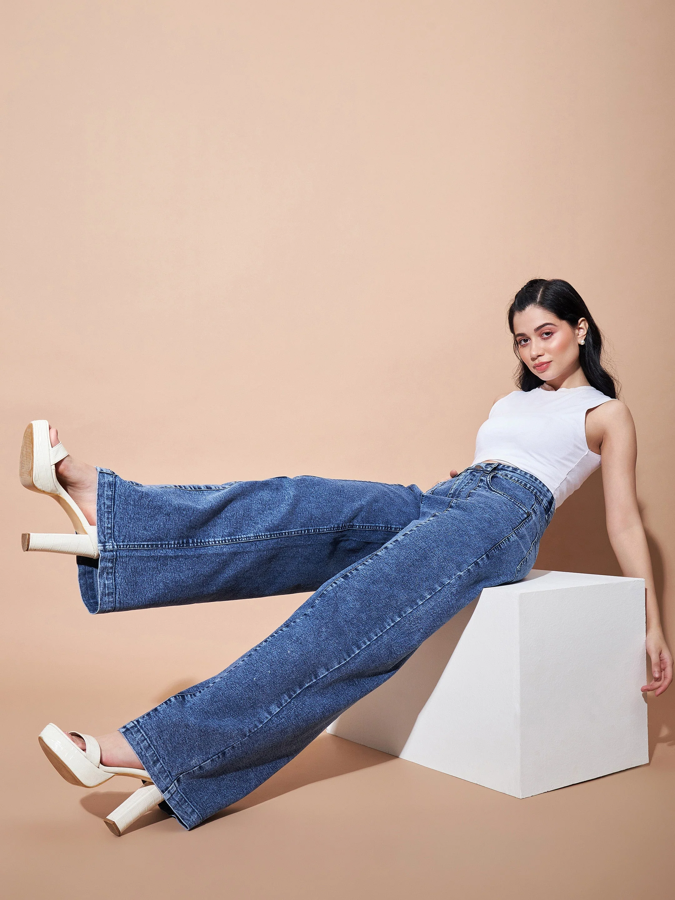 Women Blue High Waist Seam Detail Straight Jeans - Image 5