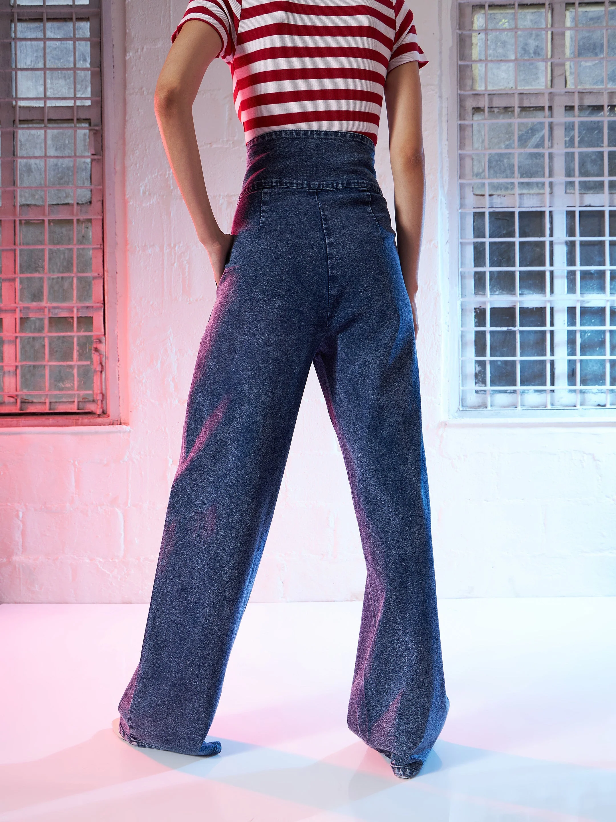 Women Blue High Waisted Staright Fit Jeans - Image 5