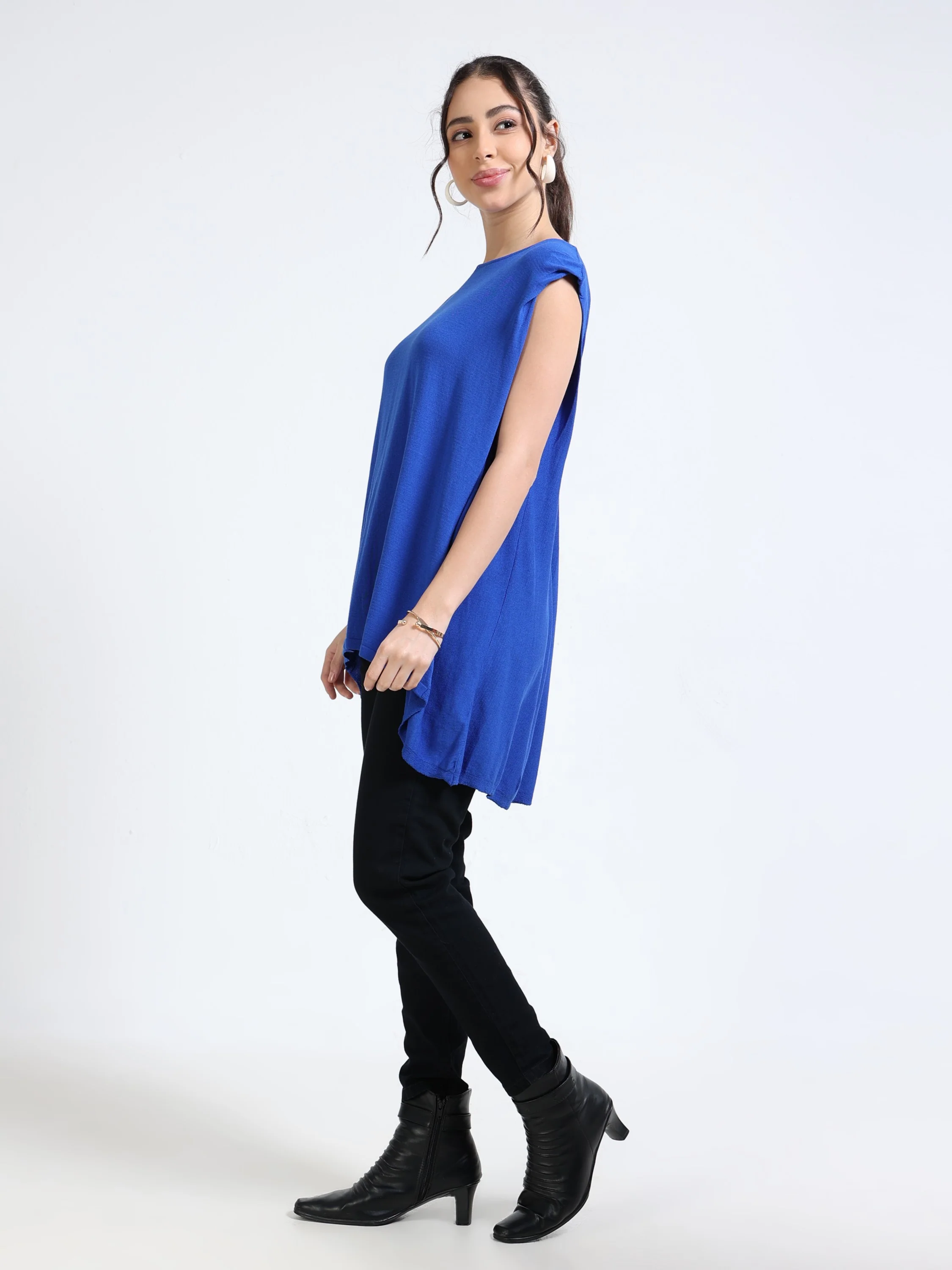 Women Blue High Low Top - Image 5