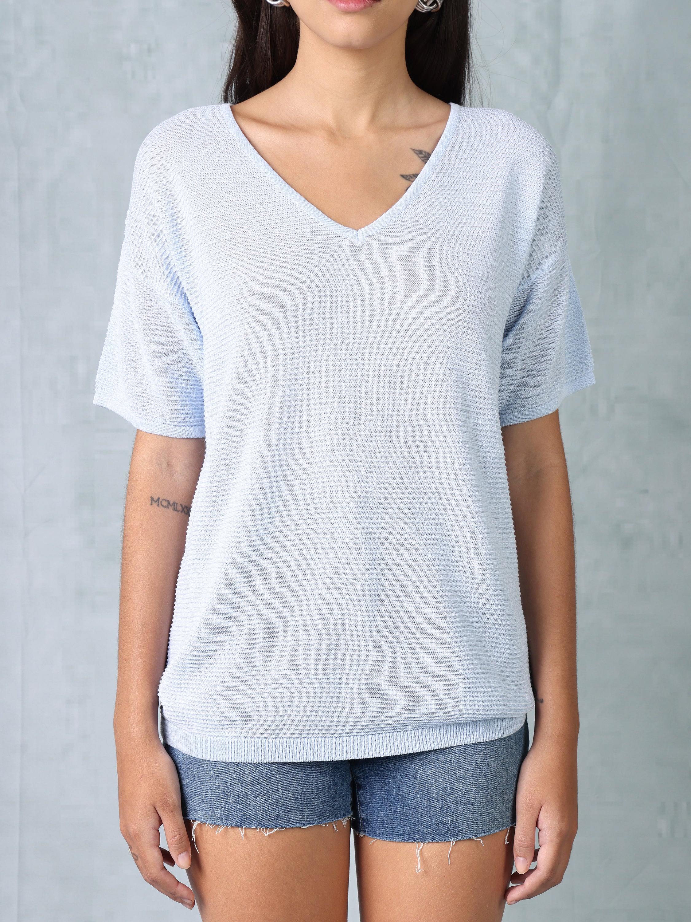Women Blue Knitted Top - Image 5