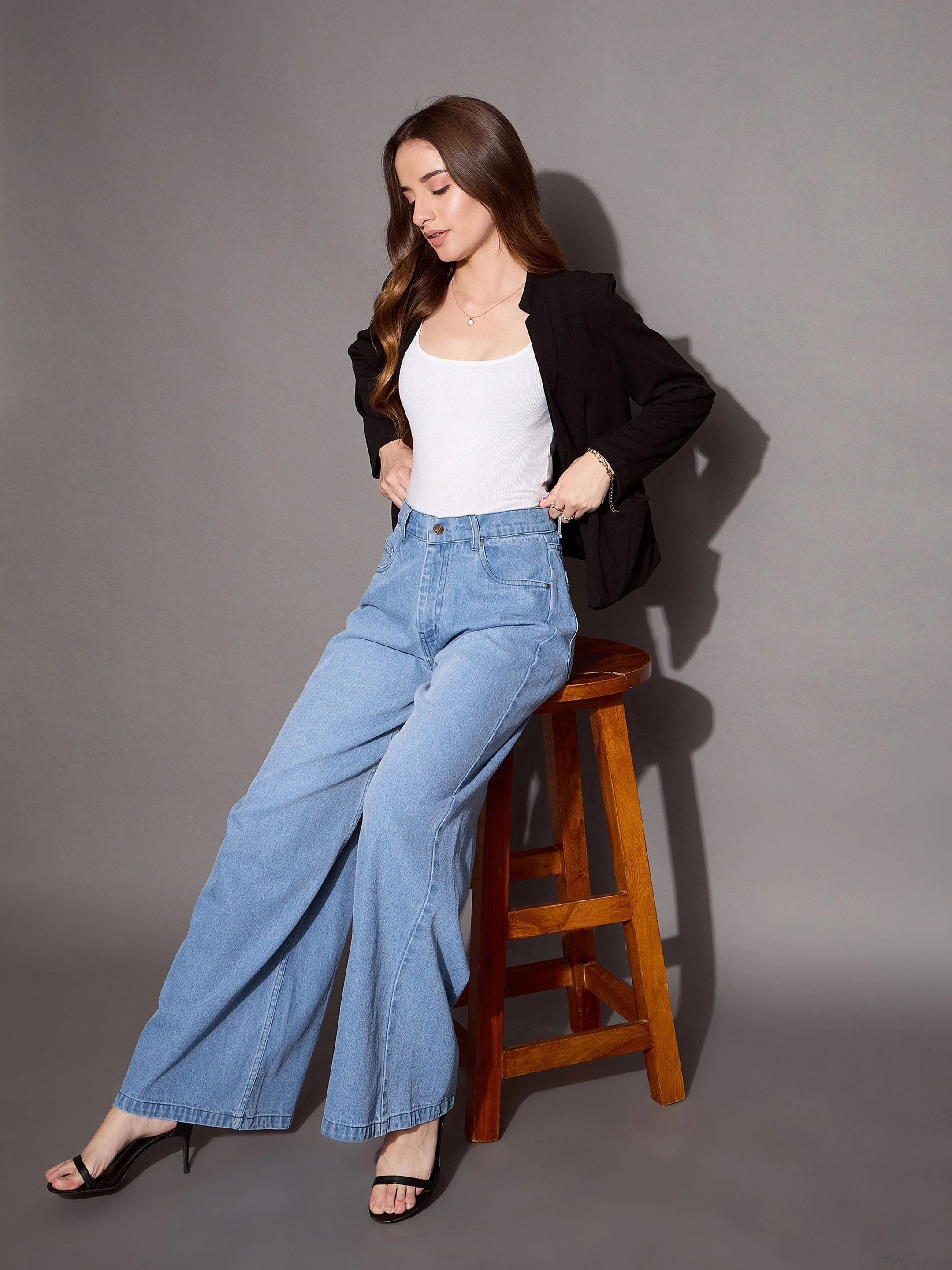 Women Blue Low Waist Wide Leg Jeans - Image 6