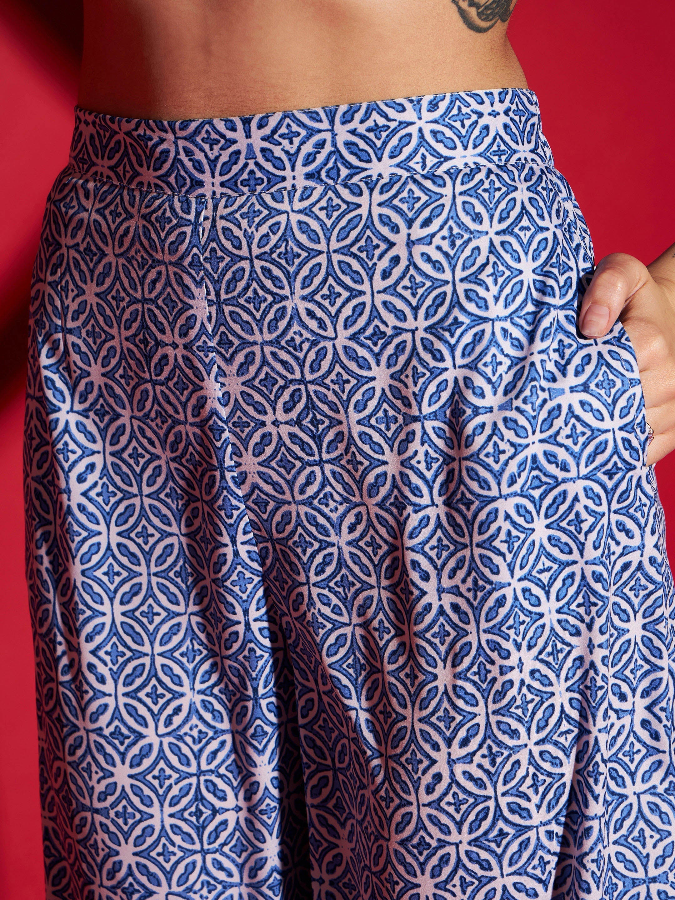 Women Blue Mughal Printed Crop Top With Straight Pants - Image 5