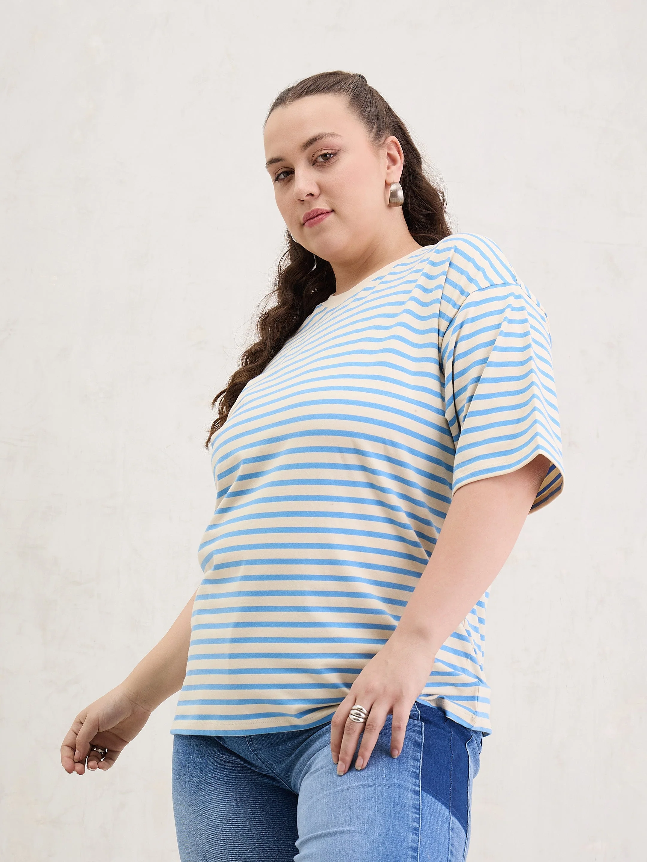 Women Blue & Off White Stripe Round Neck T-Shirt - Image 3