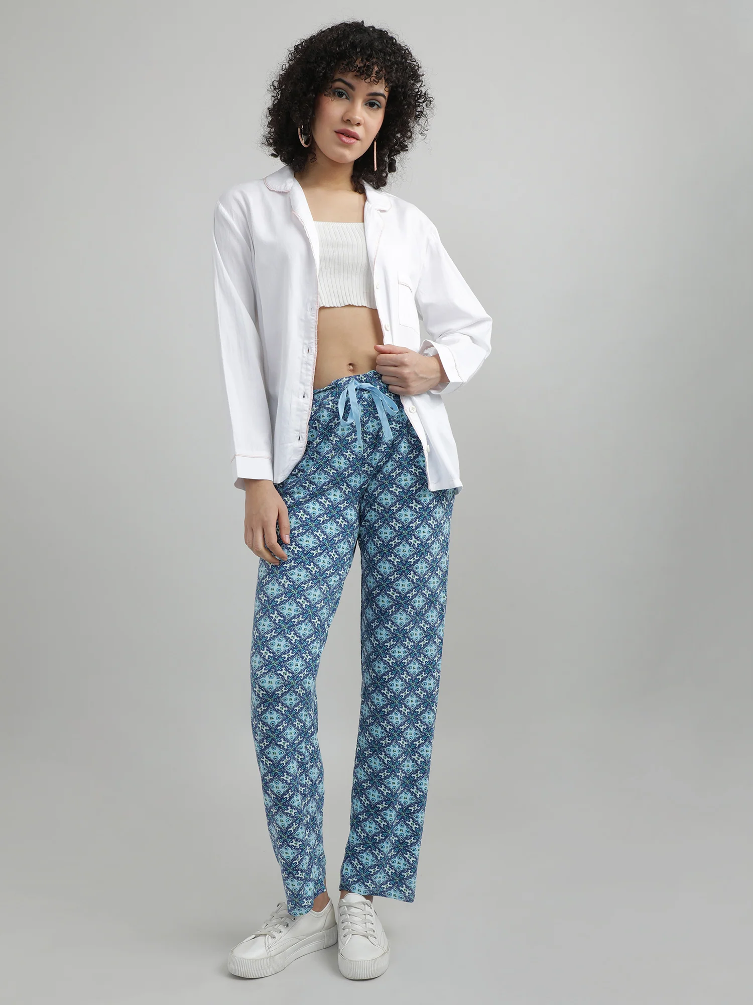 Women Blue Printed Lounge Pants - Image 7