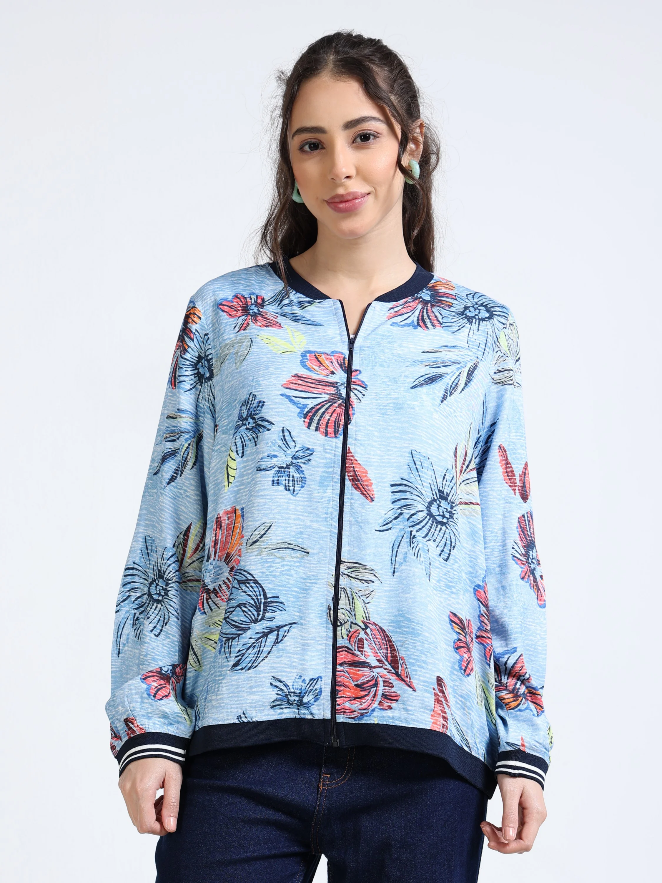 Women Blue Printed Relaxed Jacket - Image 3