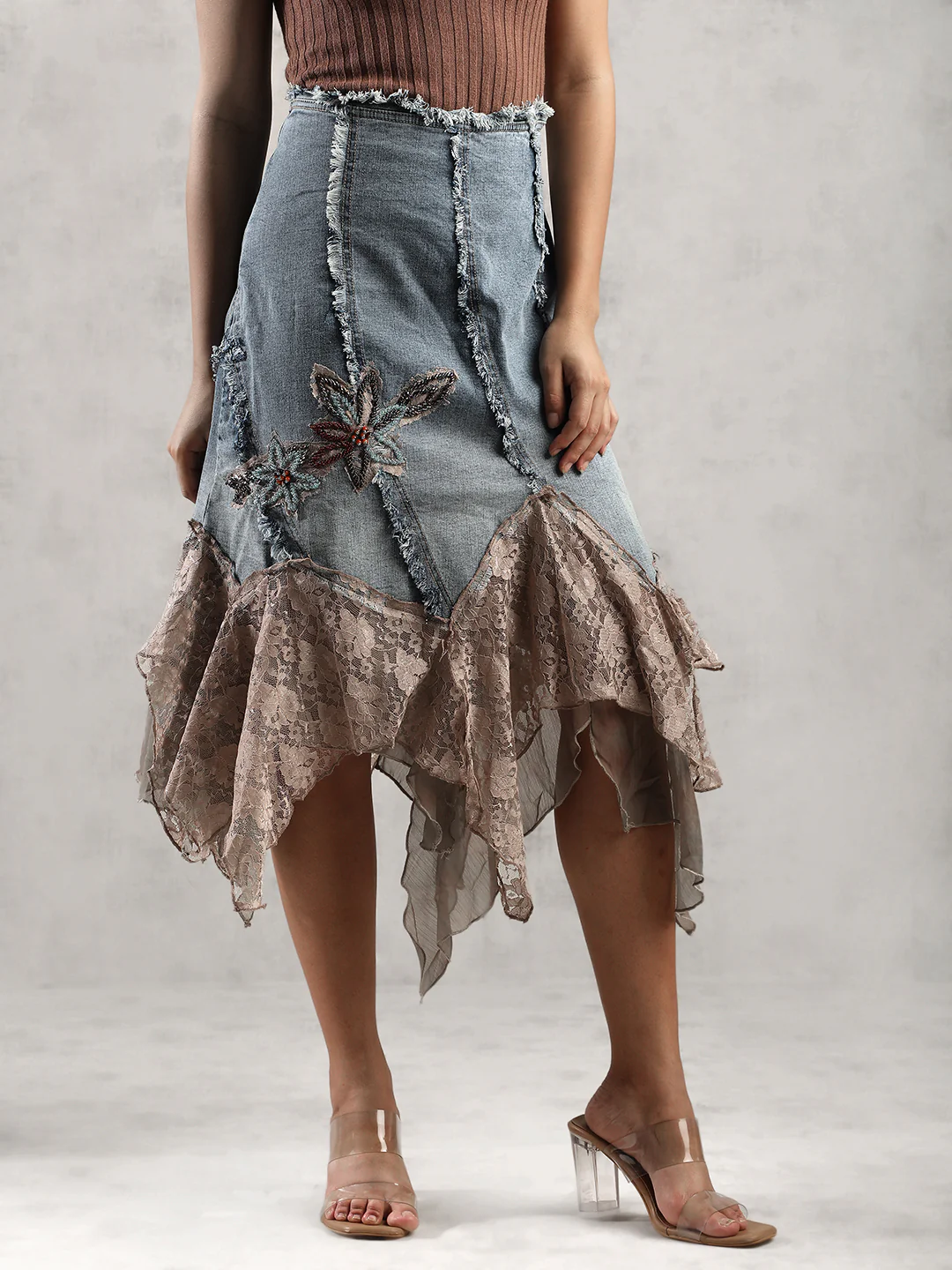 Women Chic Uptown Denim Skirt - Image 4