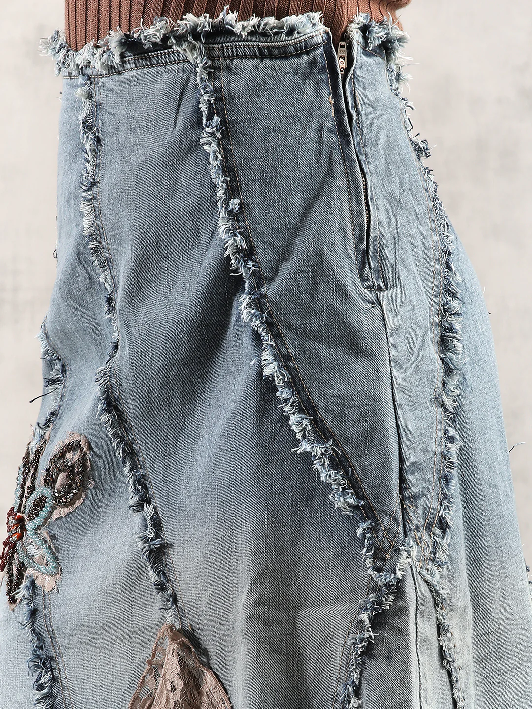 Women Chic Uptown Denim Skirt - Image 5