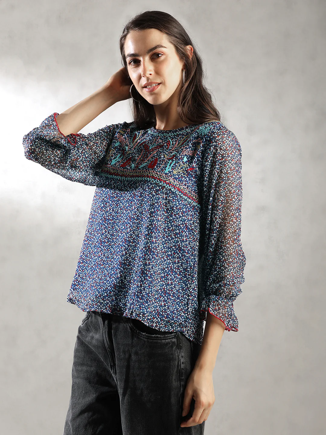 Women Blue Floral Print Top - Image 5